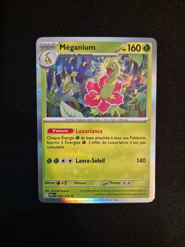 Carte Pokémon Méganium Holo 010/132 ME01 Méga-Évolution