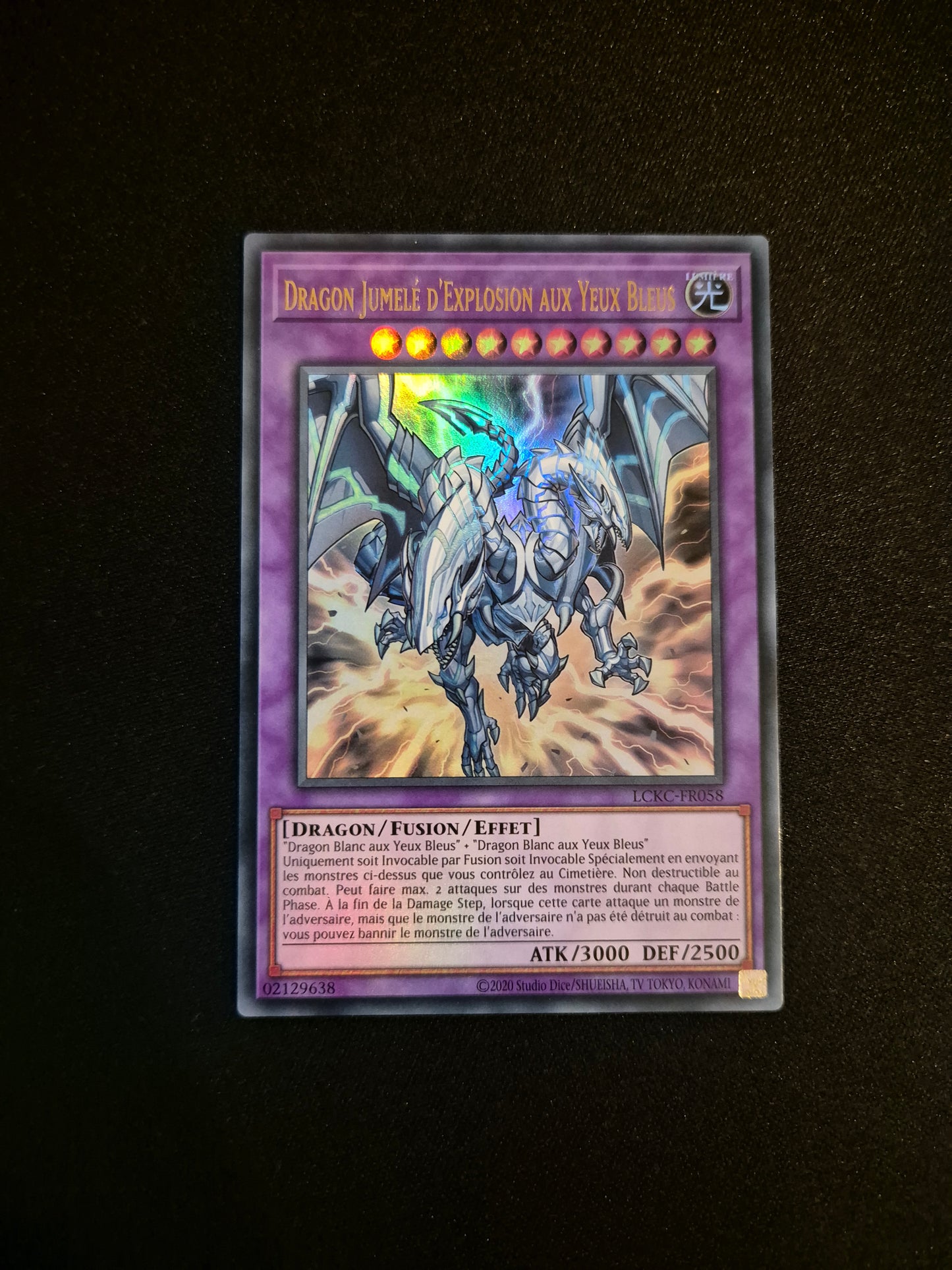 Carte Yu-Gi-Oh! Dragon Jumelé d'Explosion aux Yeux Bleus Ultra Rare LCKC-FR058