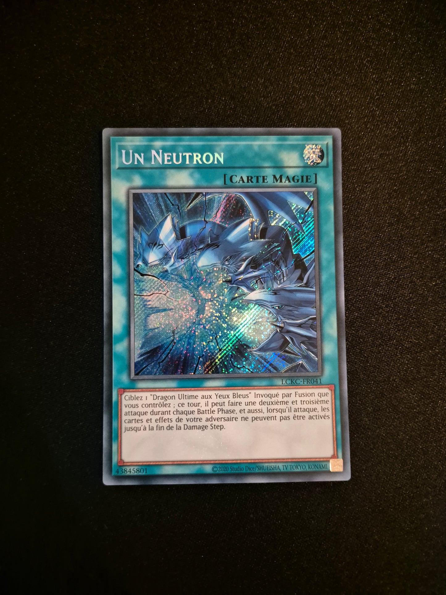 Carte Yu-Gi-Oh! Un Neutron Secret Rare LCKC-FR041