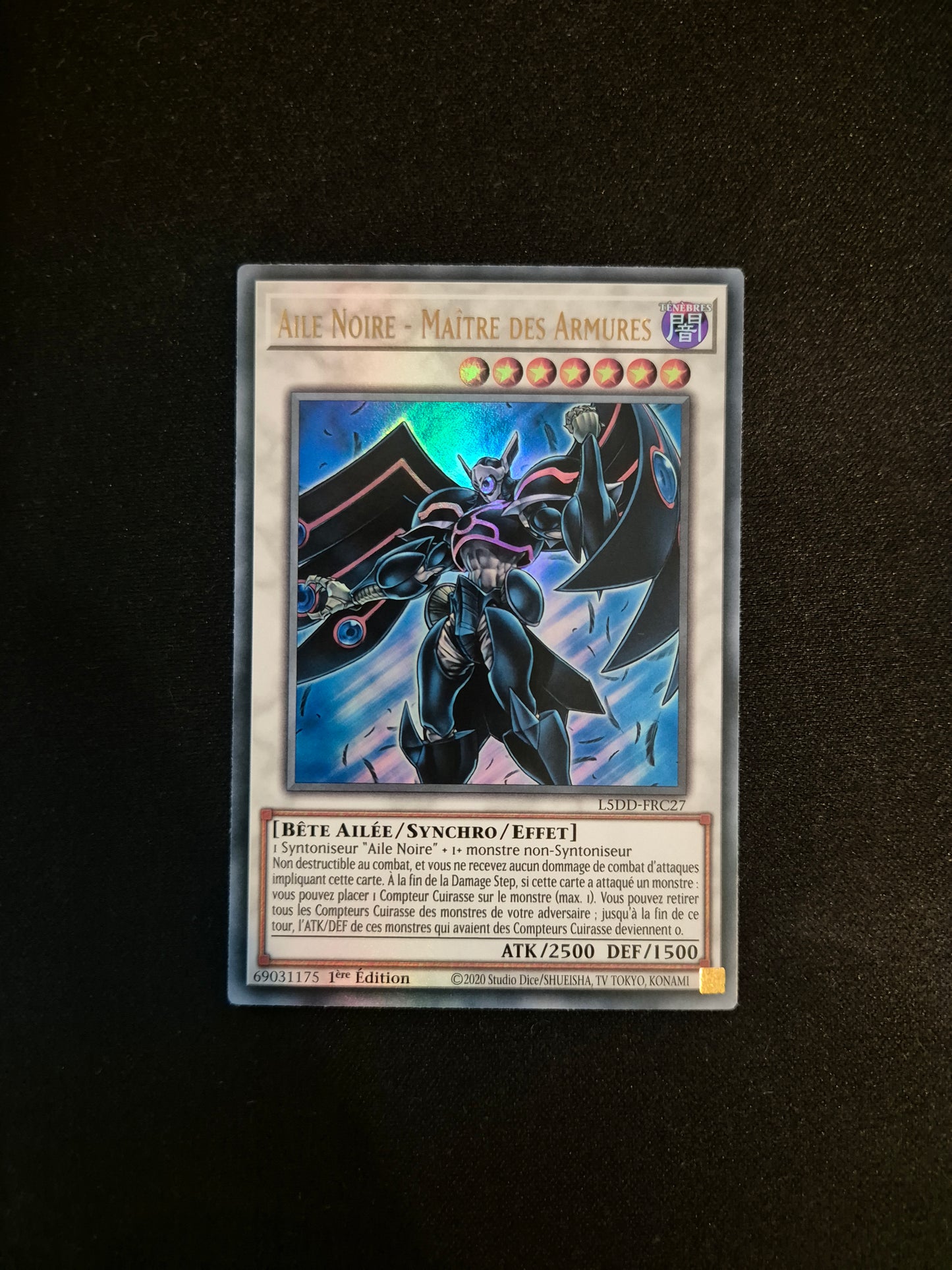 Carte Yu-Gi-Oh! Aile Noire Maitre des Armures Ultra Rare L5DD-FRC27