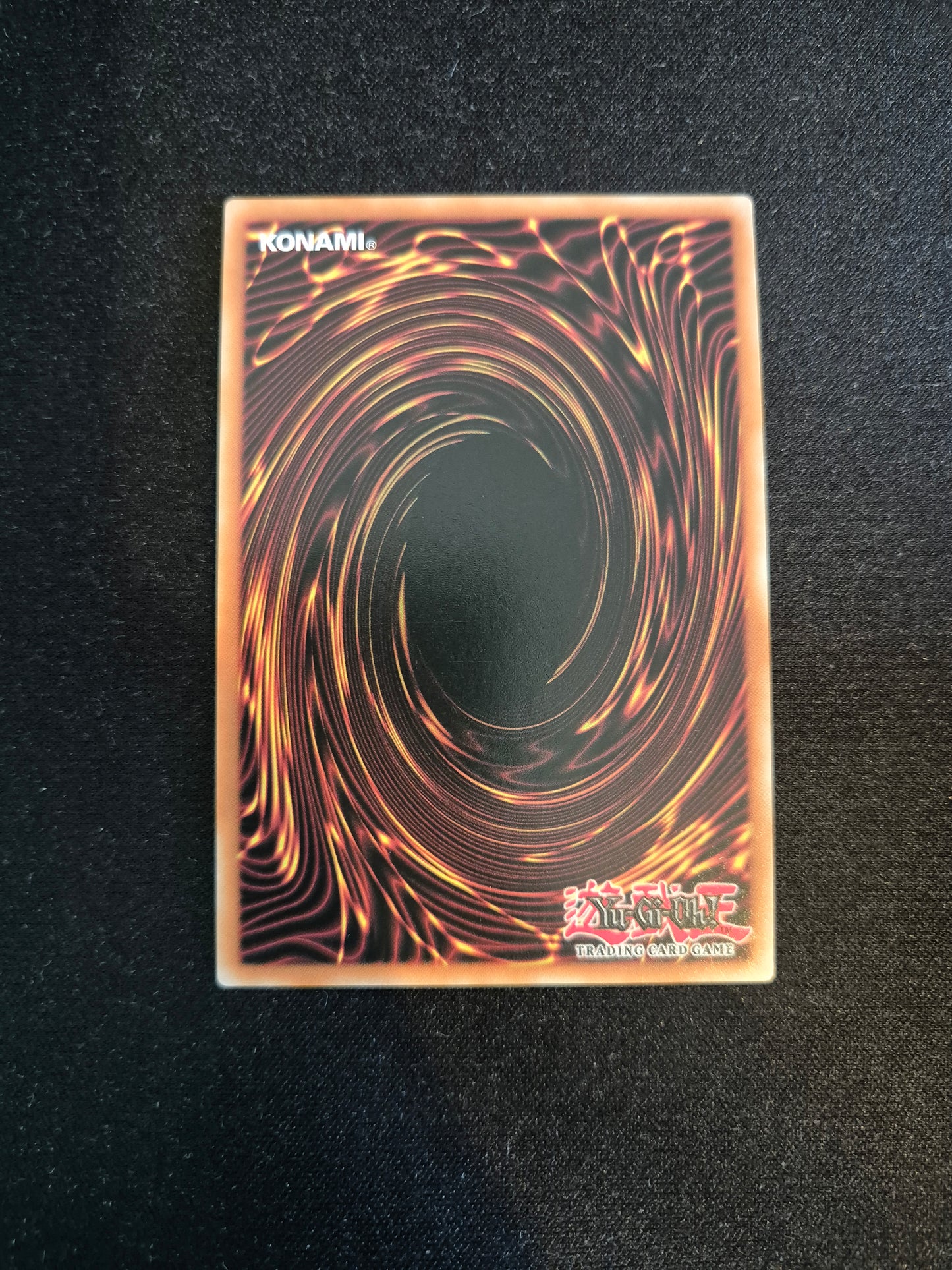 Carte Yu-Gi-Oh! Croiseur de la Croix Héros Xtra Secret Rare RA04-FR076