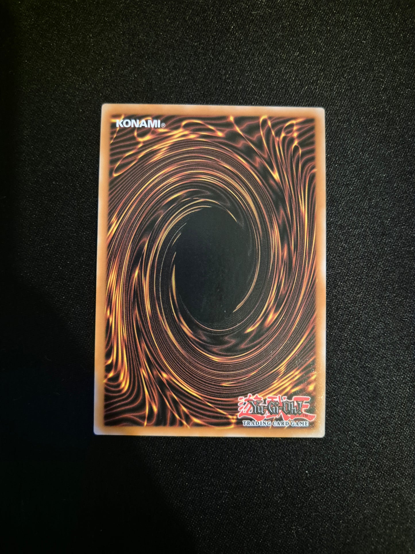 Carte Yu-Gi-Oh! Dragon Sombre Métallique Aux Yeux Rouges Quarter Century Secret Rare RA04-FR003