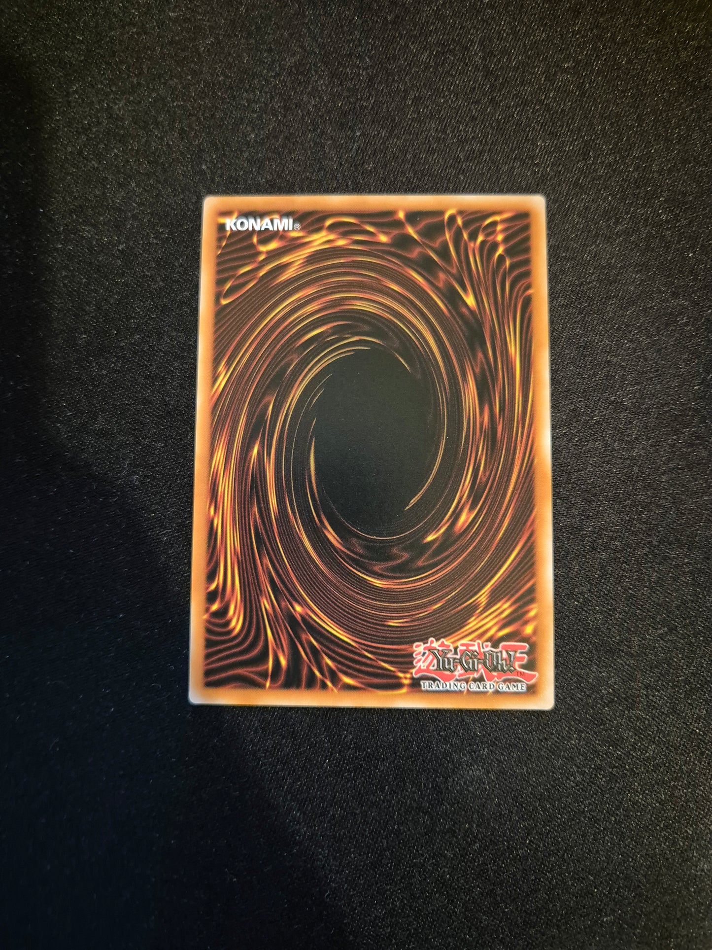 Carte Yu-Gi-Oh! Atomic Héros Masqué MZMU-FR016 Super Rare