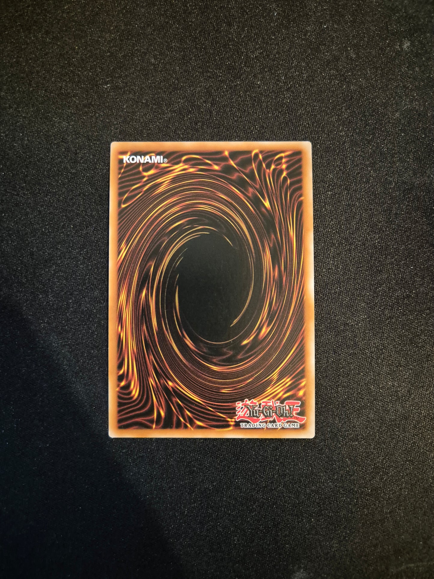 Carte Yu-Gi-Oh! Numéro C104 Mascarade Horreur de l'Ombre Platinum Secret Rare RA05-FR046