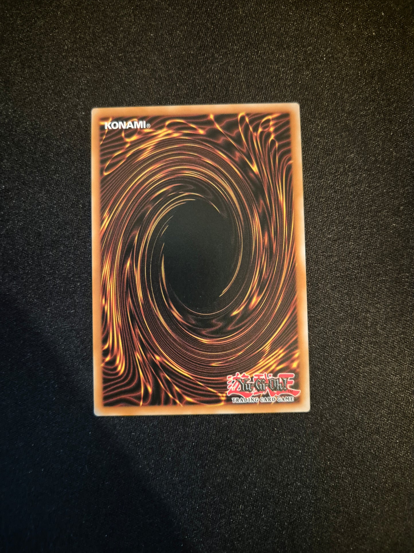 Carte Yu-Gi-Oh! Génia de l'Anneau Super Rare BLZD-FR085