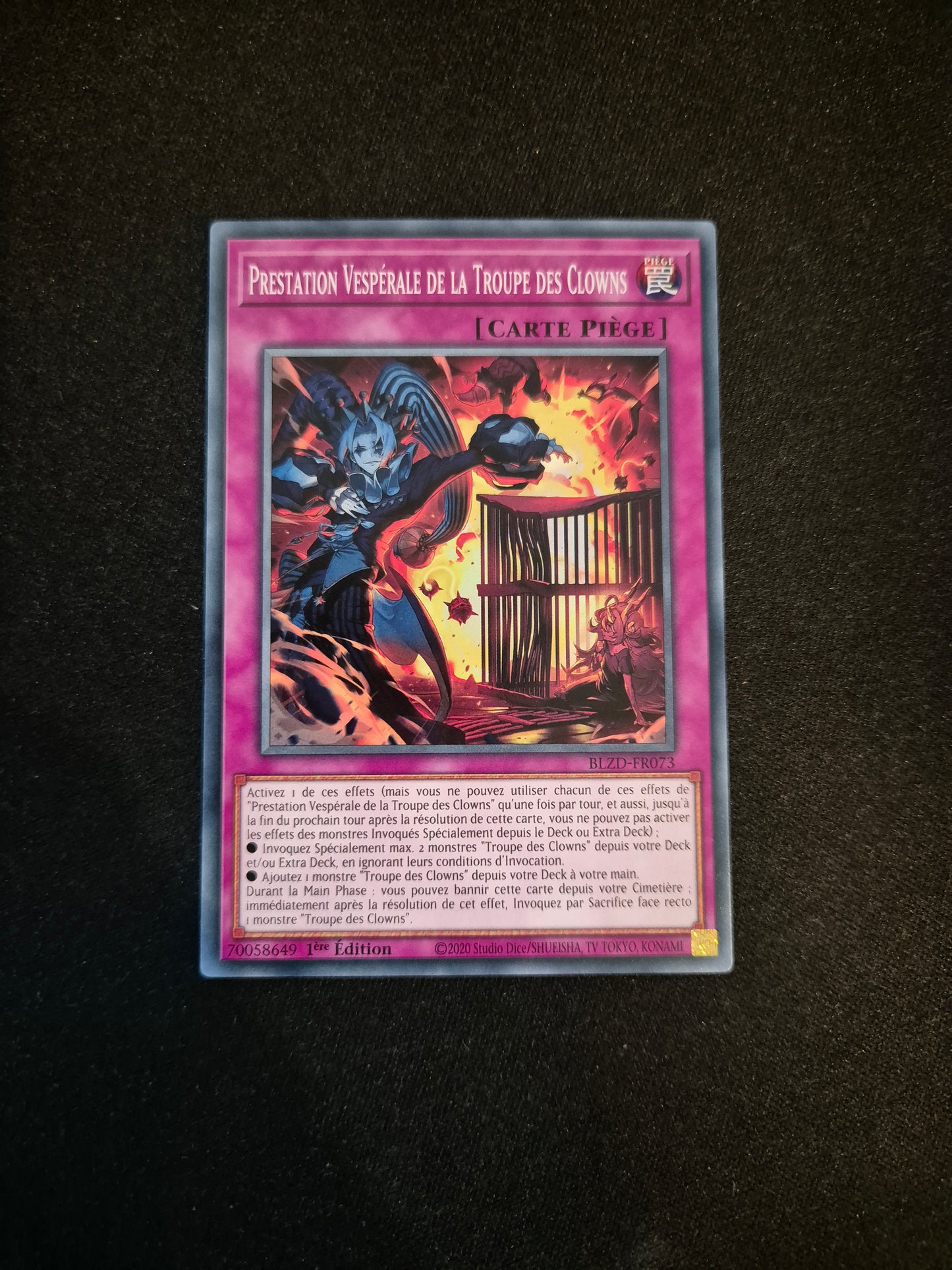 Carte Yu-Gi-Oh! Prestation Vespérale de la Troupe des Clowns BLZD-FR073