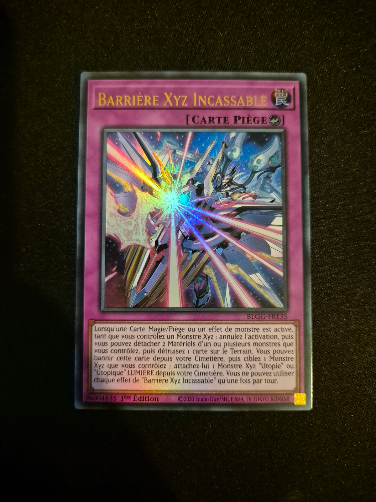 Carte Yu-Gi-Oh! Barrière Xyz Incassable Ultra Rare BLGG-FR135