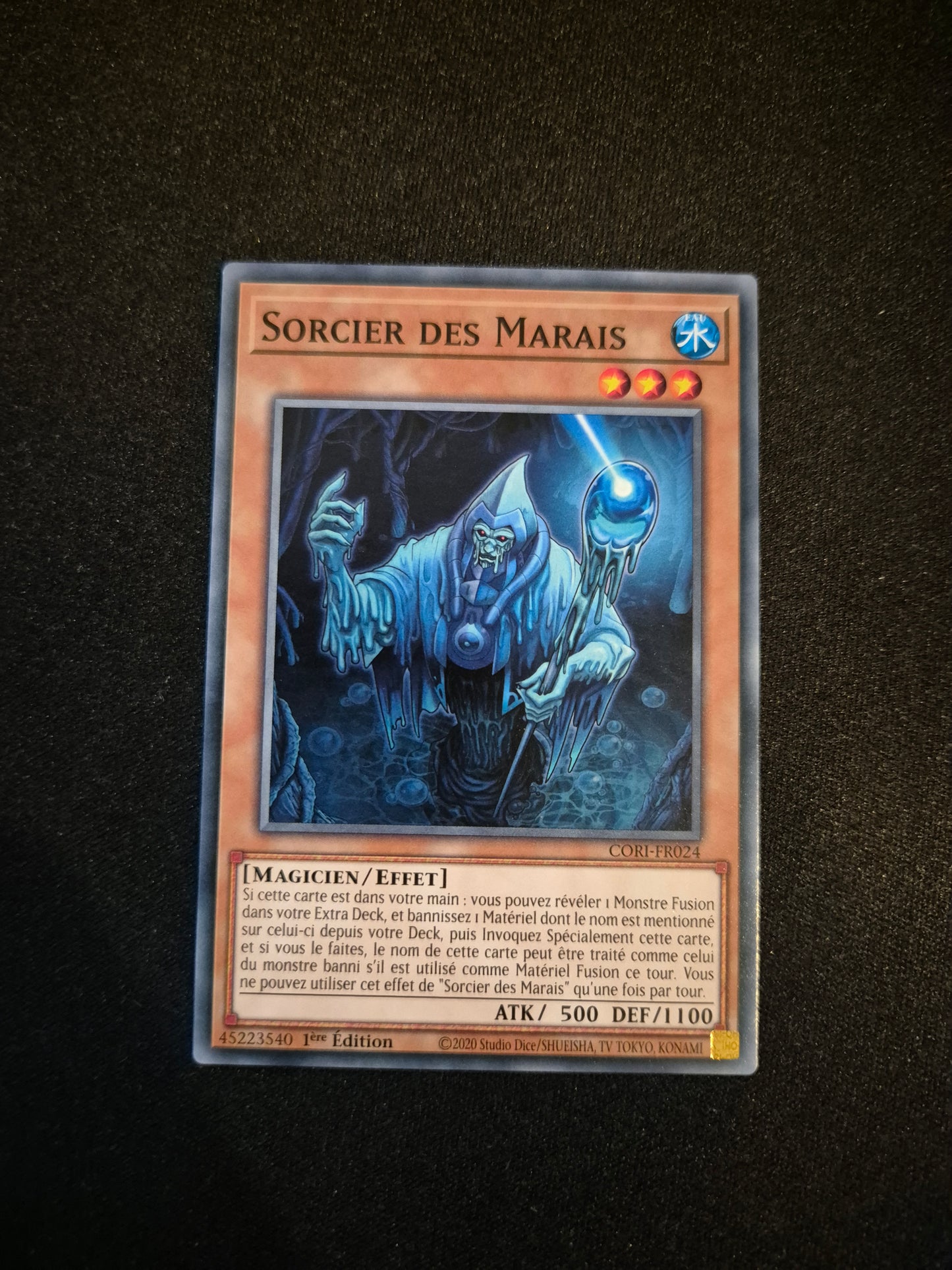 Carte Yu-Gi-Oh! Sorcier des Marais CORI-FR024