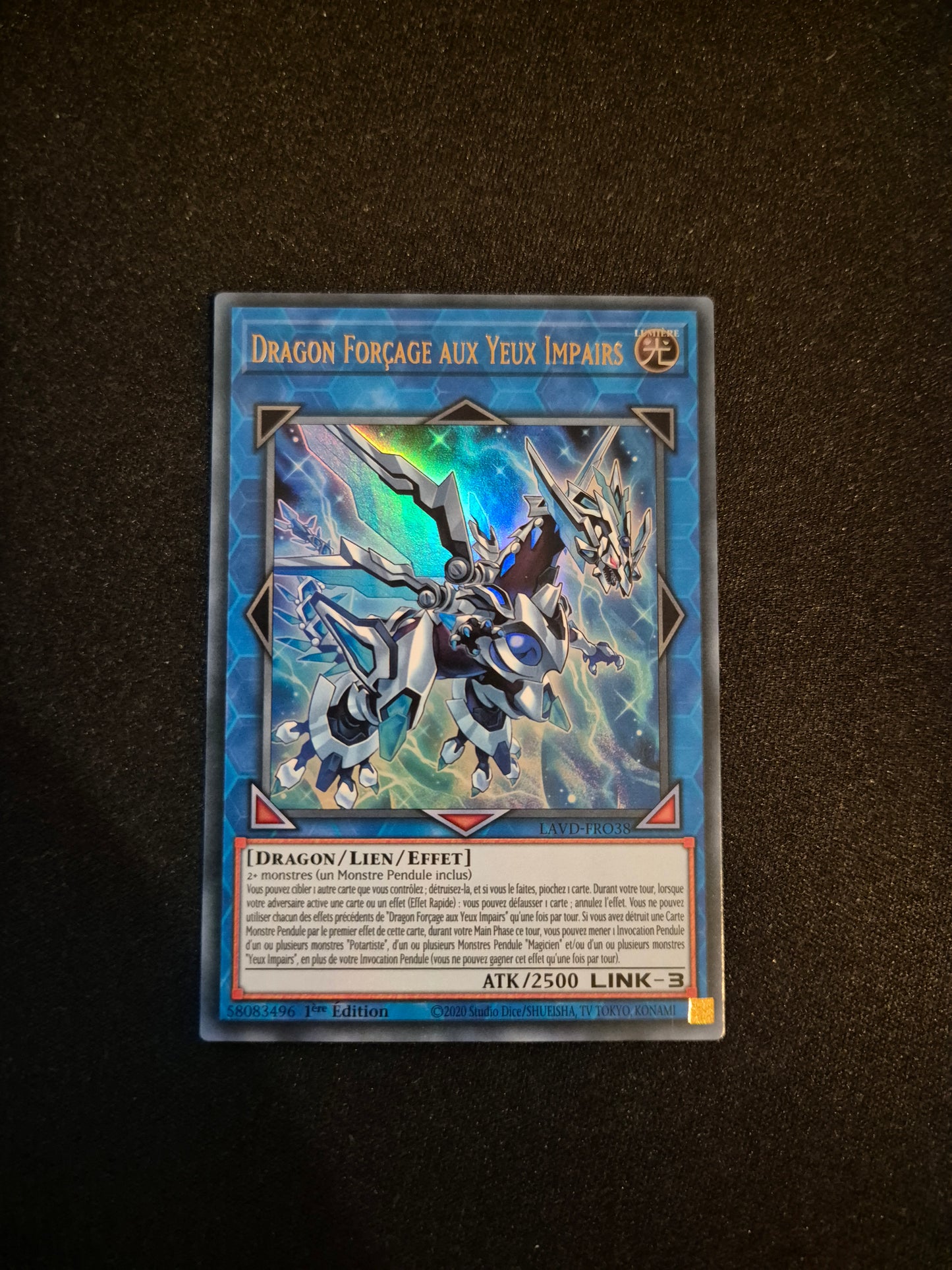 Carte Yu-Gi-Oh! Dragon Forçage Aux Yeux Impairs Ultra Rare LAVD-FRO38