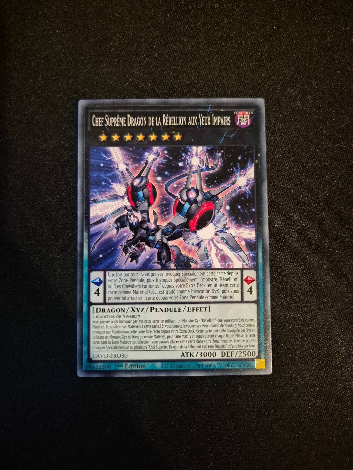 Carte Yu-Gi-Oh! Chef Suprême Dragon de la Rébellion aux Yeux Impairs LAVD-FRO30