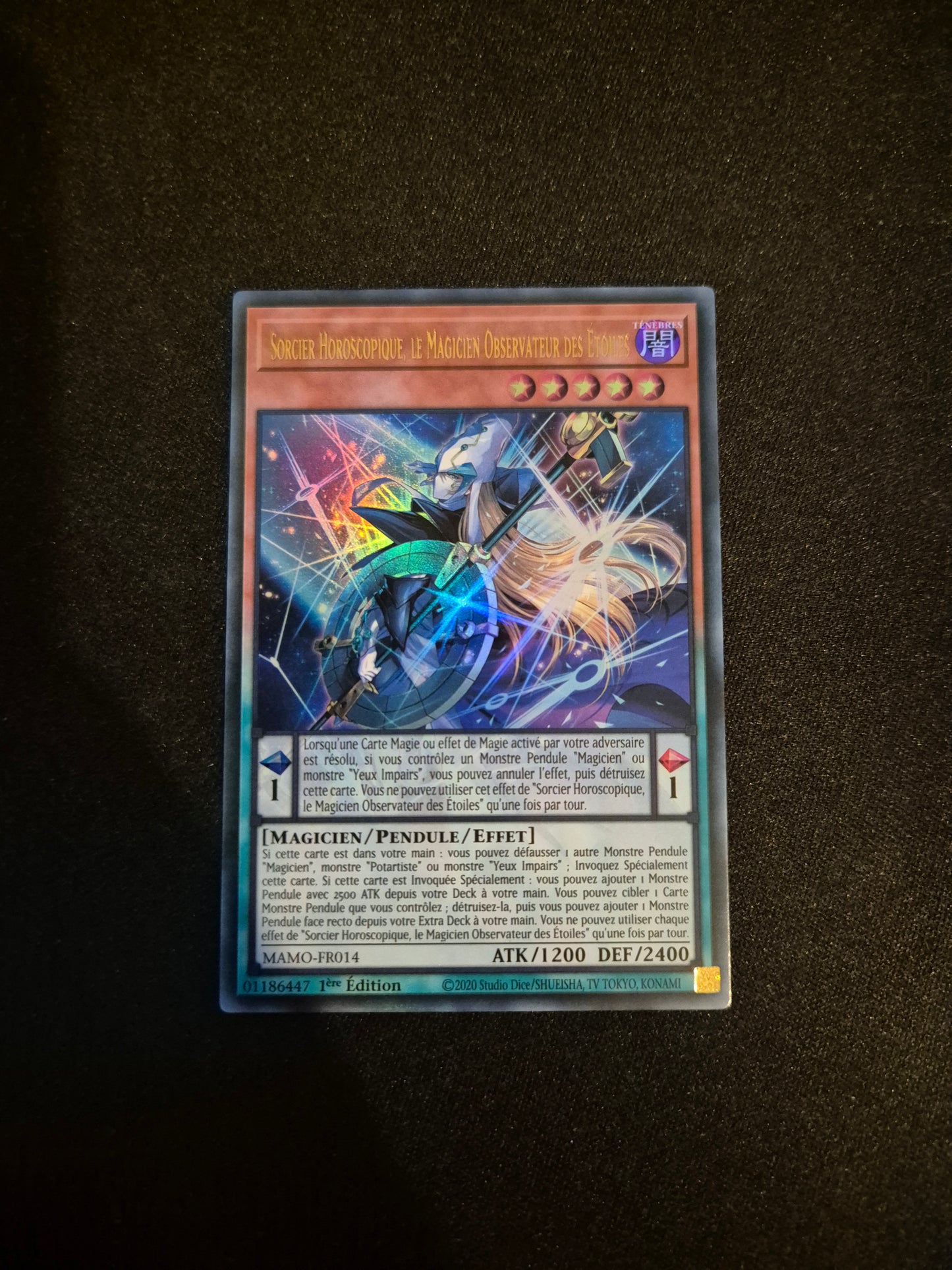 Carte Yu-Gi-Oh! Sorcier Horoscopique Le Magicien Observateur des Etoiles UItra Rare MAMO-FR014