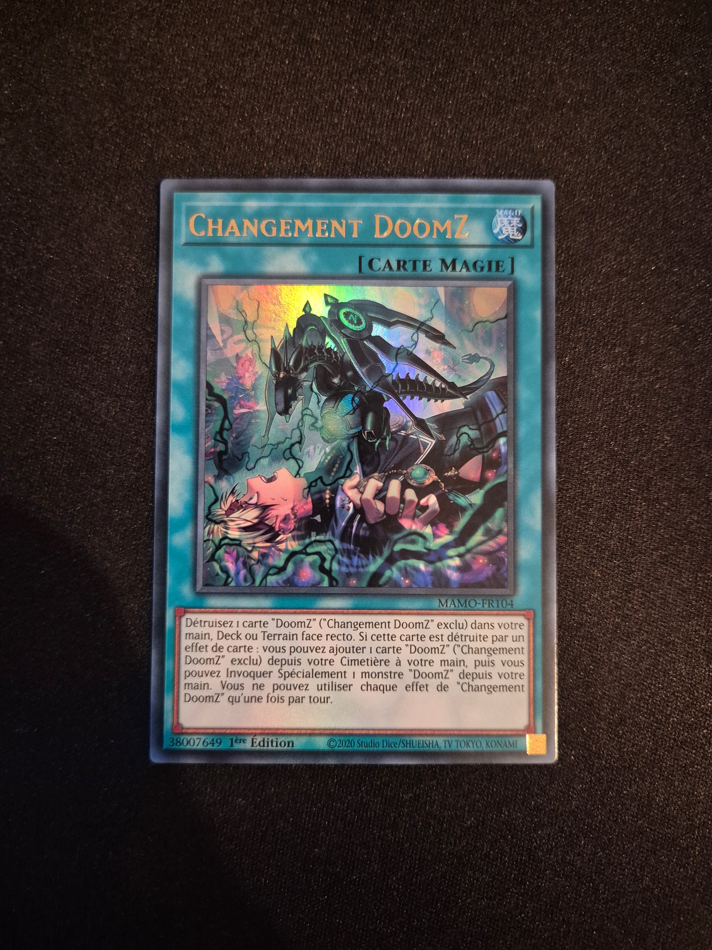 Carte Yu-Gi-Oh! Changement Doomz Ultra Rare MAMO-FR0104