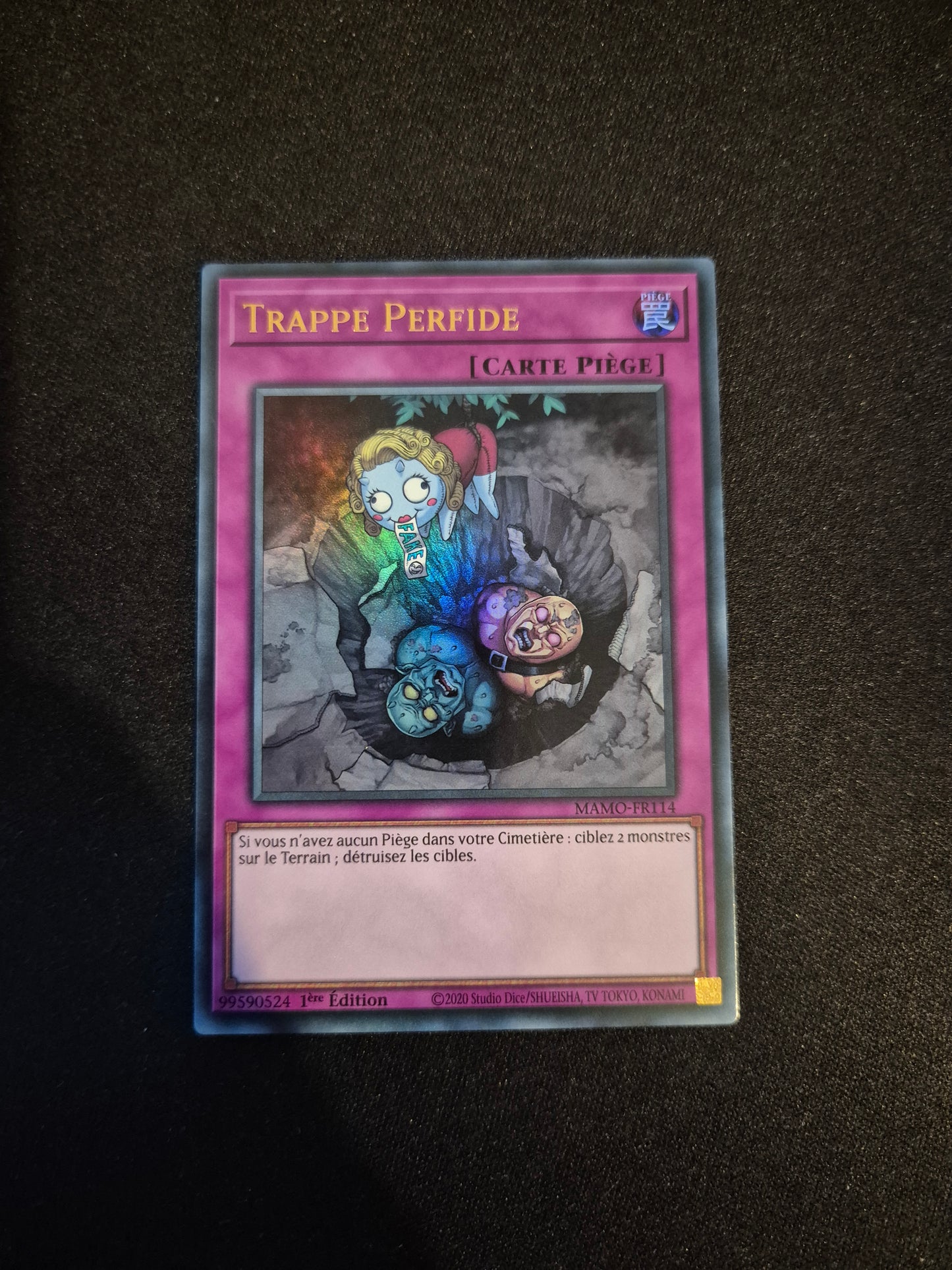 Carte Yu-Gi-Oh! Trappe Perfide Ultra Rare MAMO-FR114