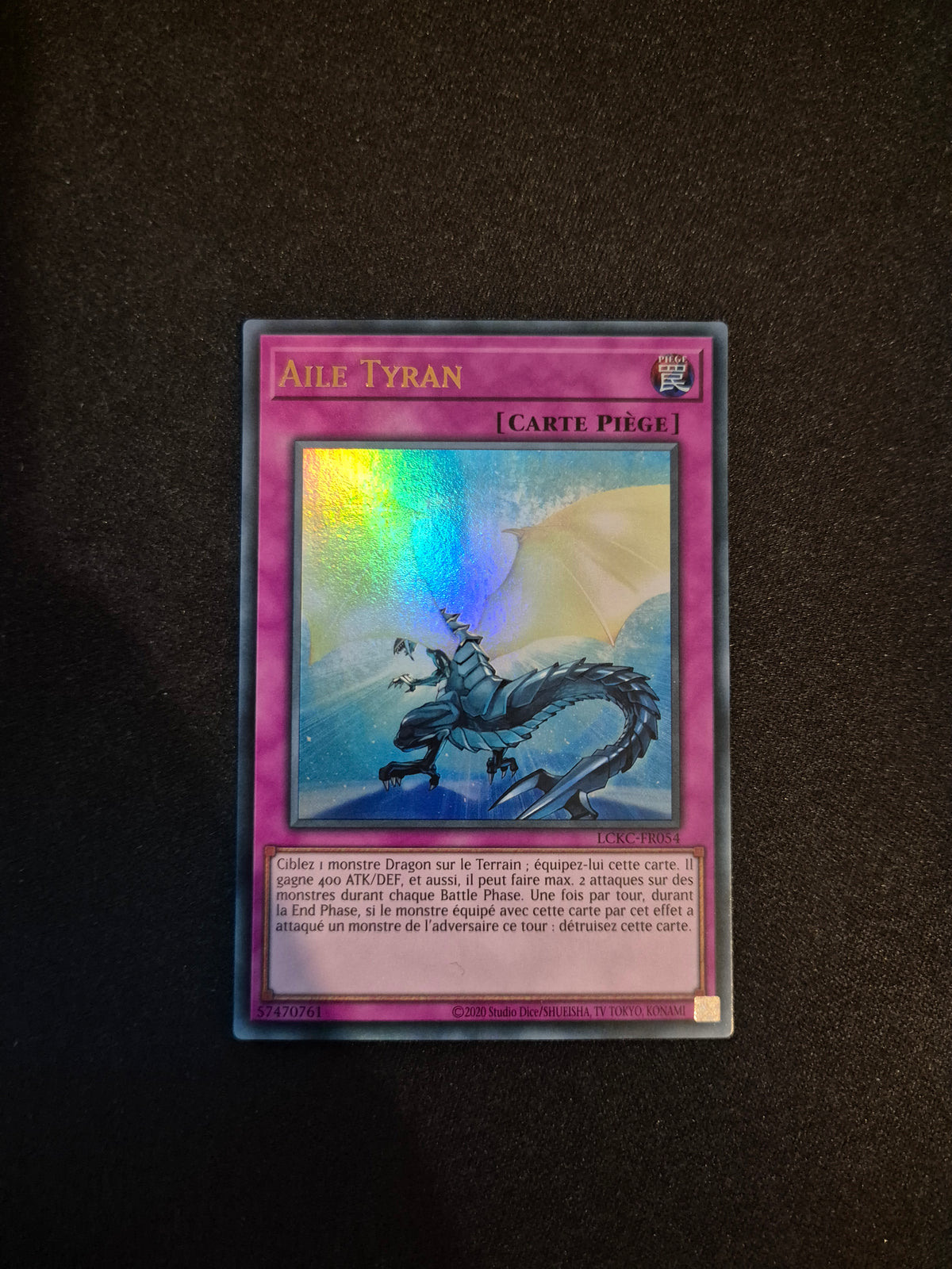 Carte Yu-Gi-Oh! Aile Tyran Ultra Rare LCKC-FR054