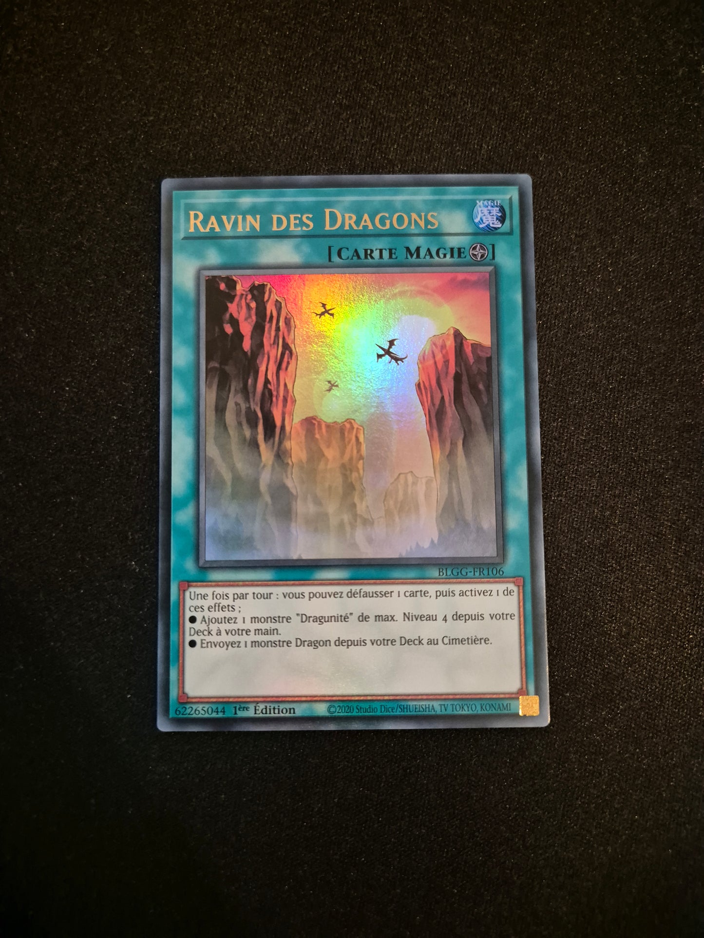 Carte Yu-Gi-Oh! Ravin des Dragons Ultra Rare BLGG-FR106