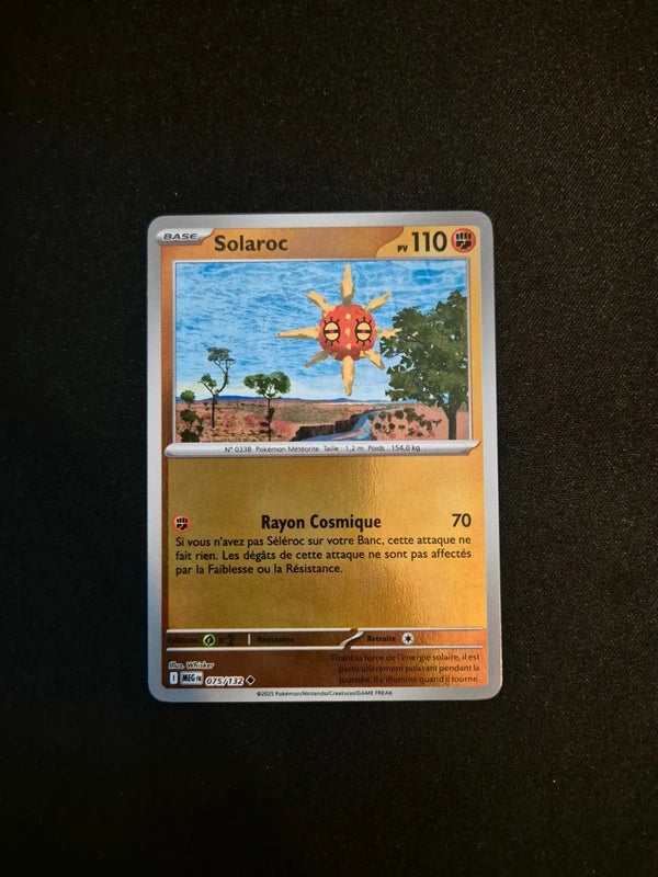 Carte Pokémon Solaroc Holo Reverse 075/132 ME01 Méga-Évolution