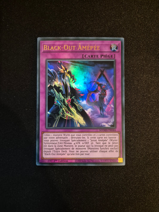 Carte Yu-Gi-Oh! Black-Out Âmépée MAMA-FR044 Ultra Rare