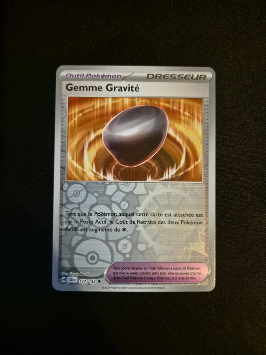 Carte Pokémon Gemme Gravité Reverse 137/142 SCR EV07 Courrone Stellaire