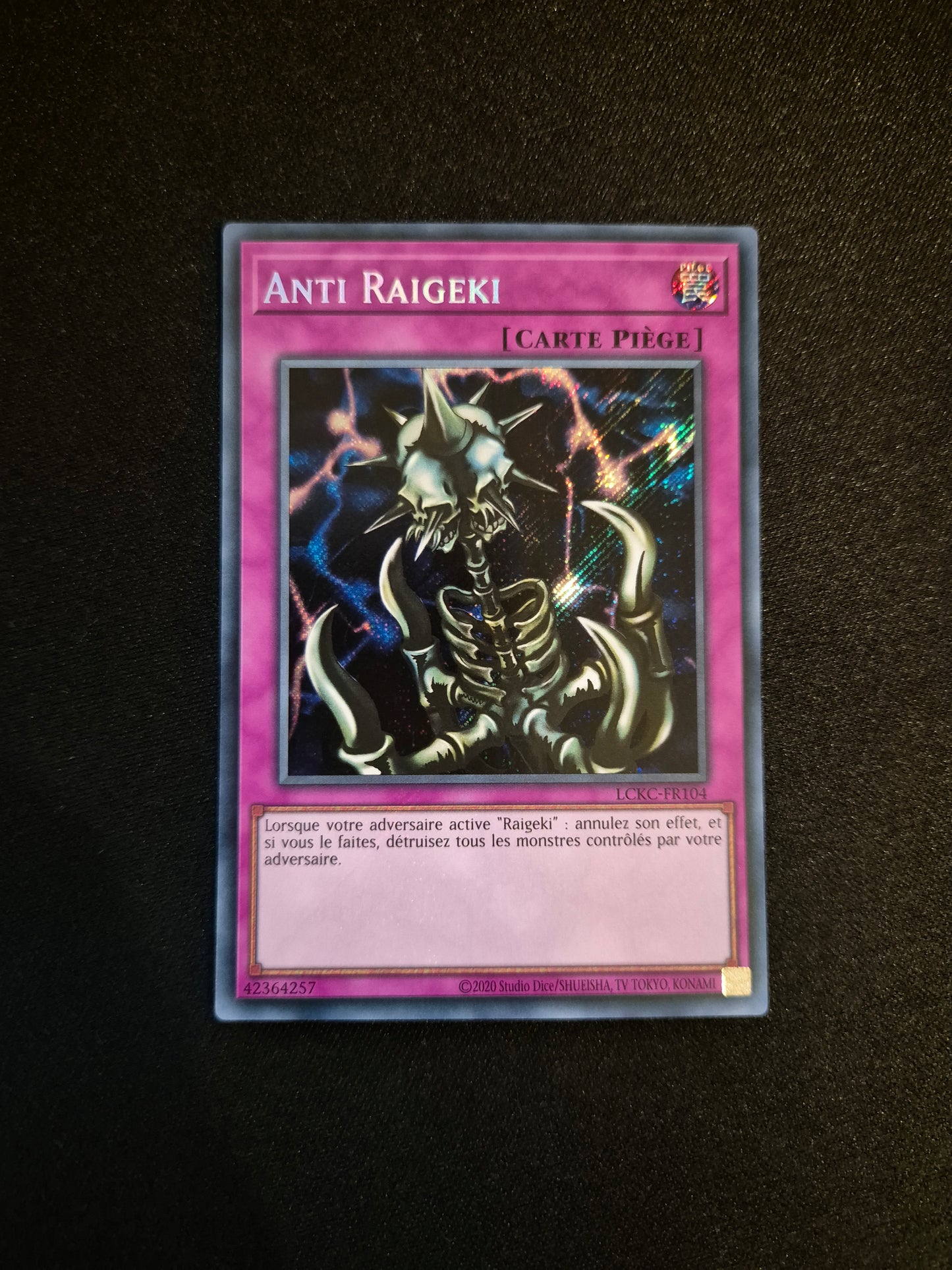 Carte Yu-Gi-Oh! Anti Raigeki Secret Rare LCKC-FR104