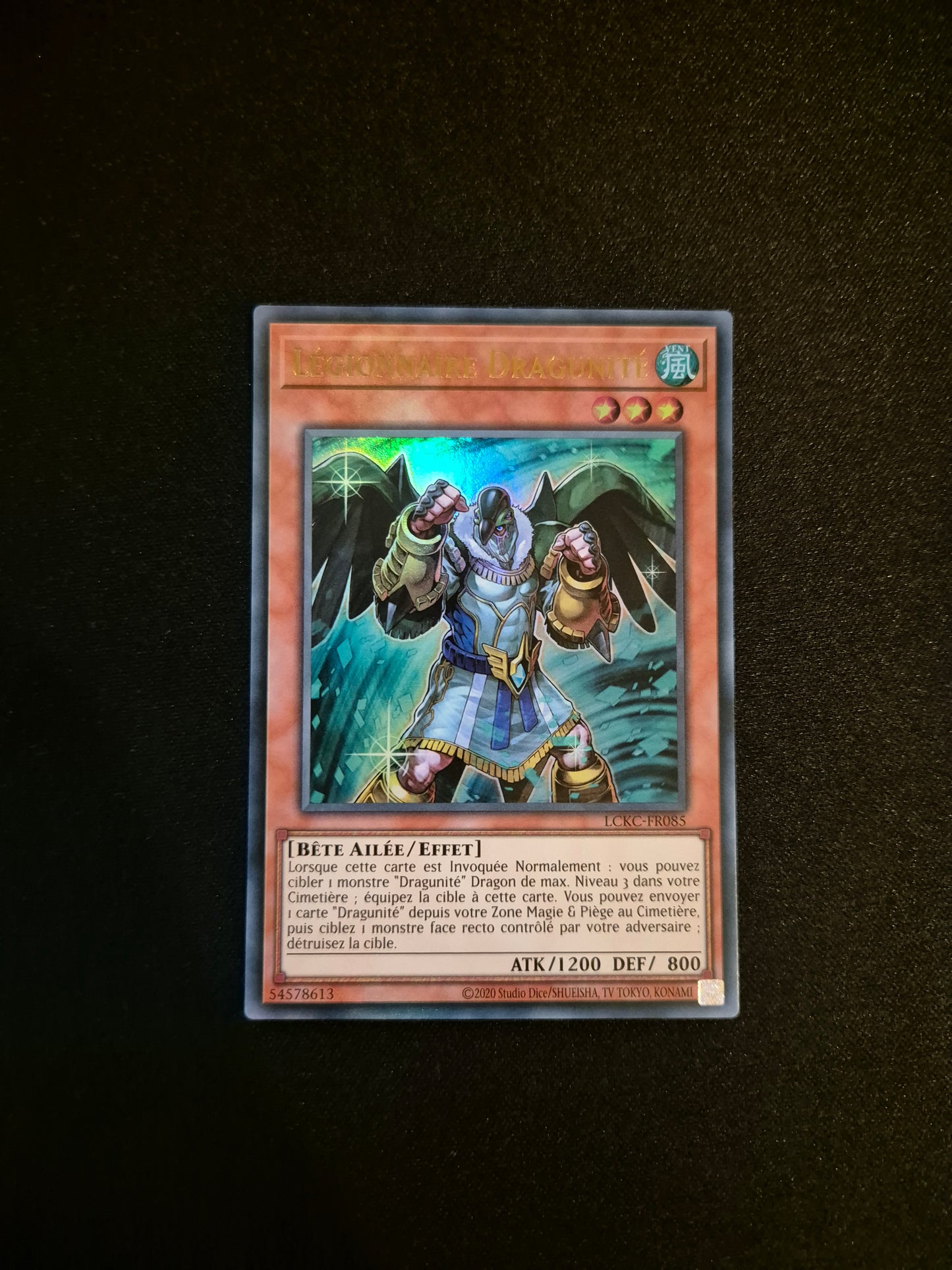 Carte Yu-Gi-Oh! Légionnaire Dragunité Ultra Rare LCKC-FR085