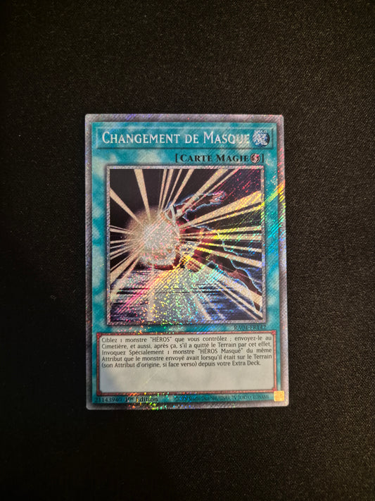Carte Yu-Gi-Oh! Changement de Masque Platinum Secret Rare RA04-FR142