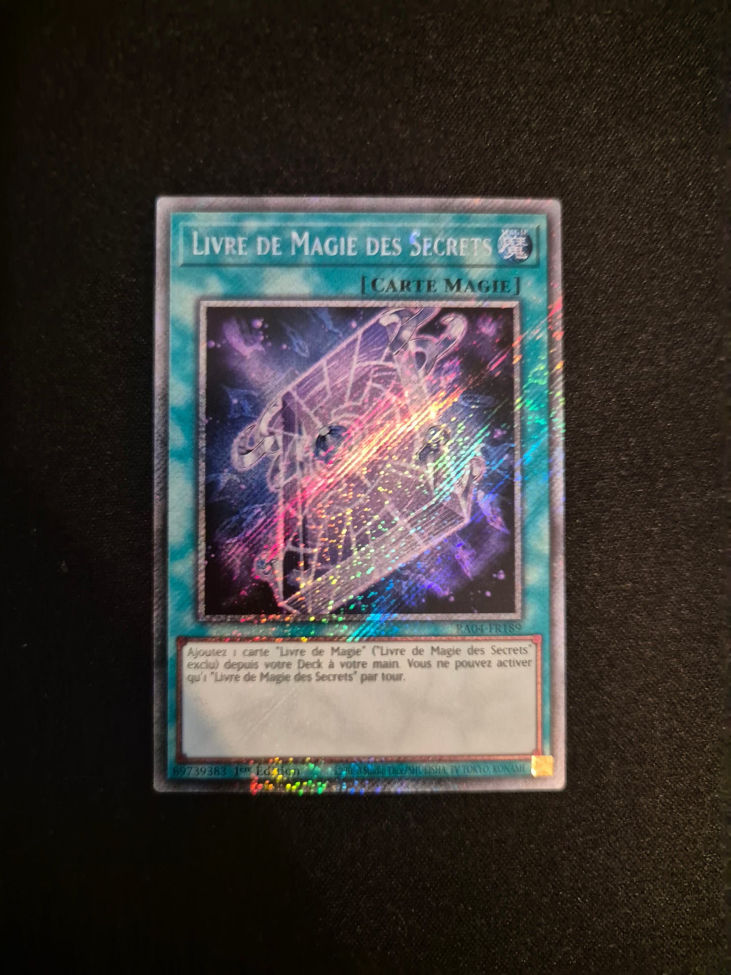 Carte Yu-Gi-Oh! Livre de Magie des Secrets Platinum Secret Rare RA04-FR189