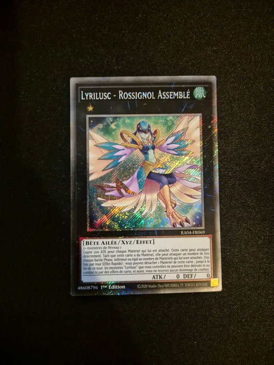 Carte Yu-Gi-Oh! Lyrilusc Rossignol Assemblé Platinum Secret Rare RA04-FR069