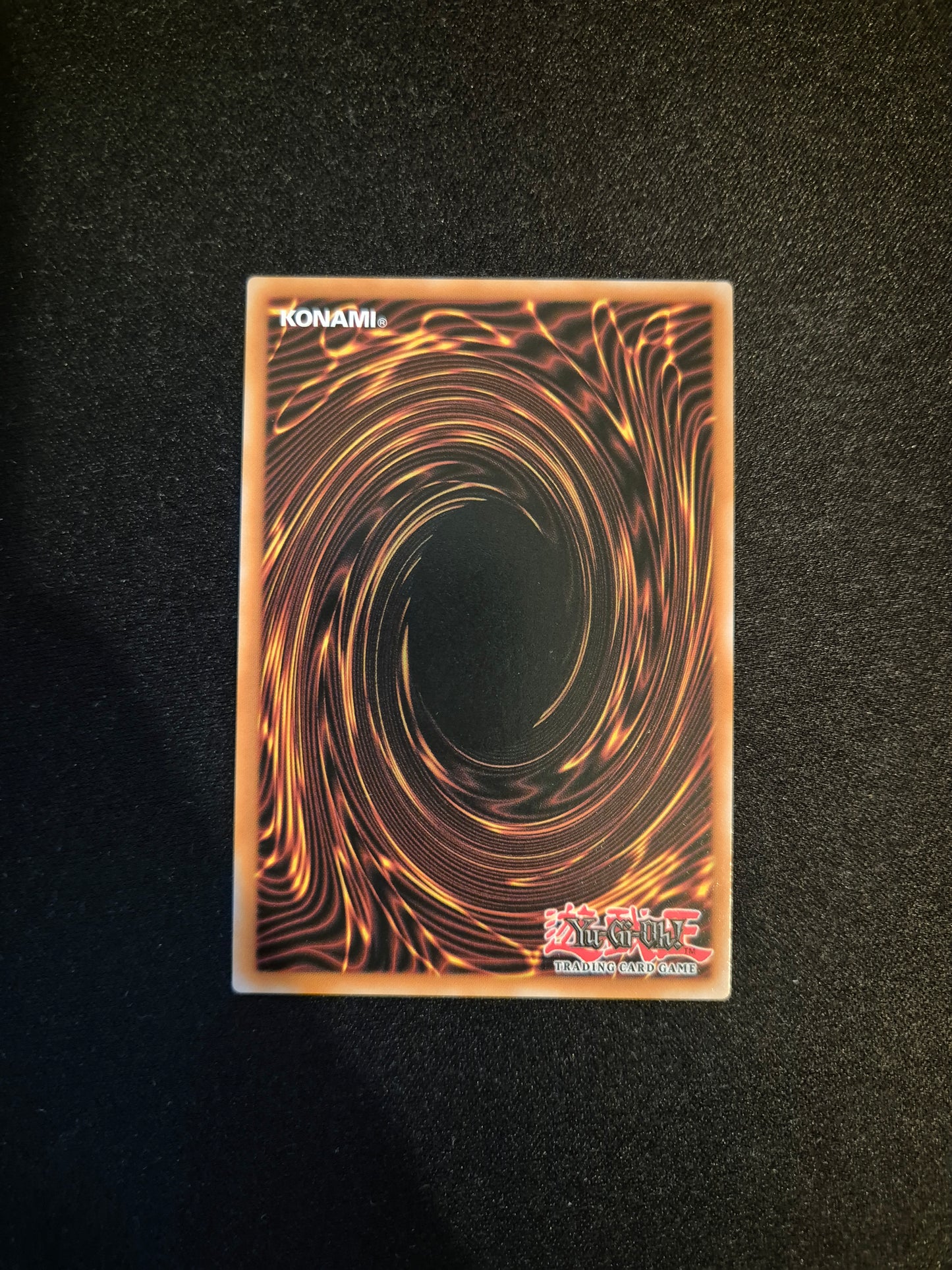Carte Yu-Gi-Oh! Magicien Sombre Platinum Secret Rare RA04-FR106