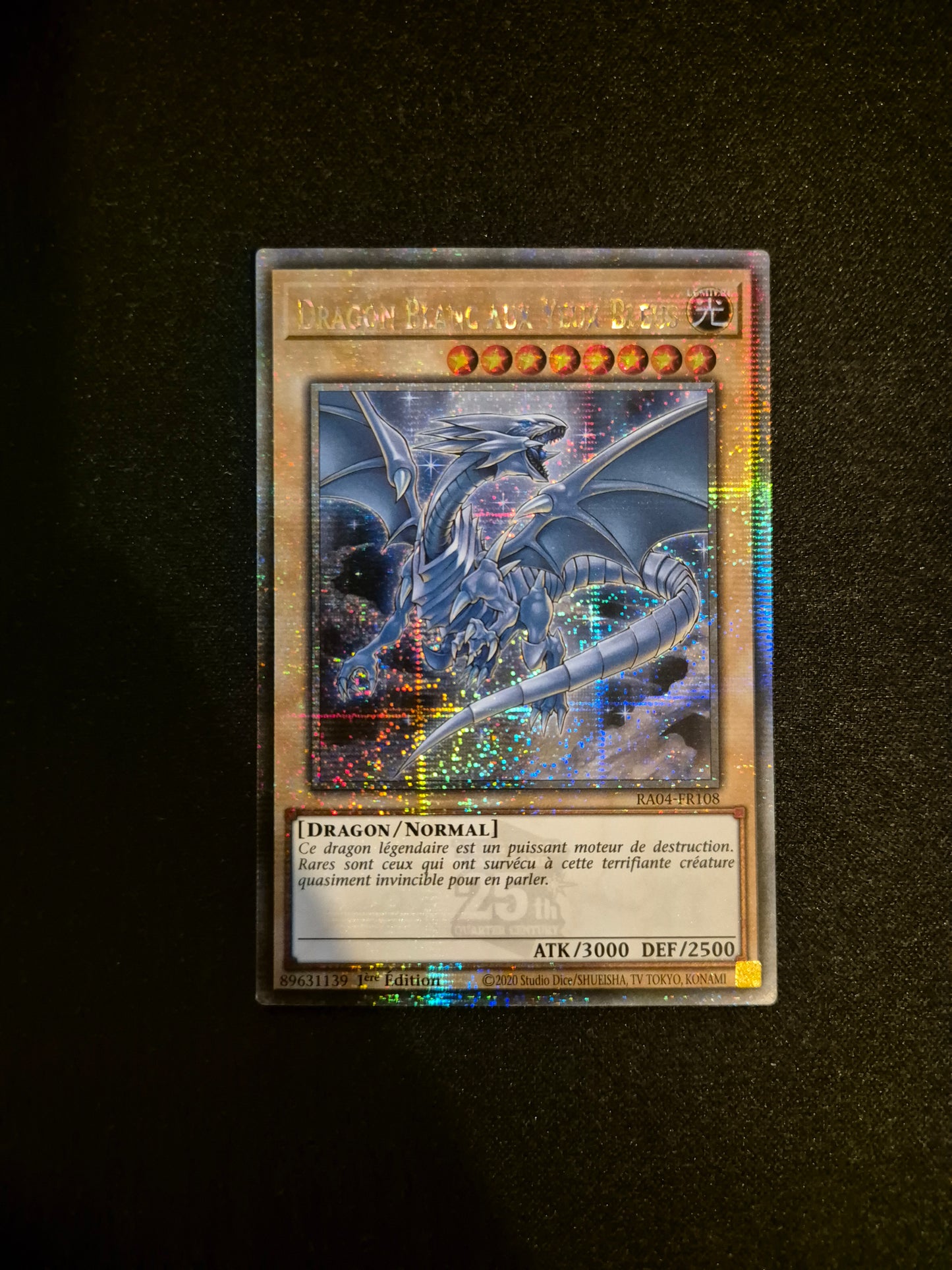 Carte Yu-Gi-Oh! Dragon Blanc Aux Yeux Bleus Quarter Century Secret Rare RA04-FR108