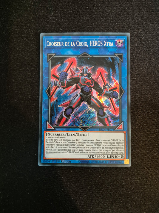 Carte Yu-Gi-Oh! Croiseur de la Croix Héros Xtra Secret Rare RA04-FR076