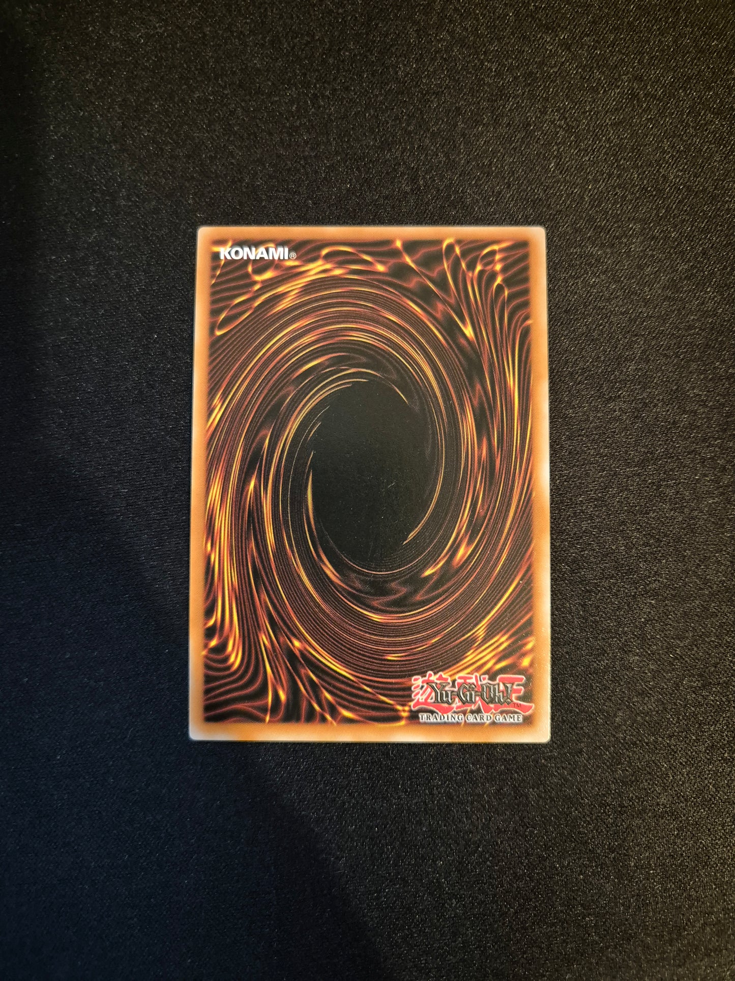 Carte Yu-Gi-Oh! Noyau Cyber Dragon Ultimate Rare RA04-FR013