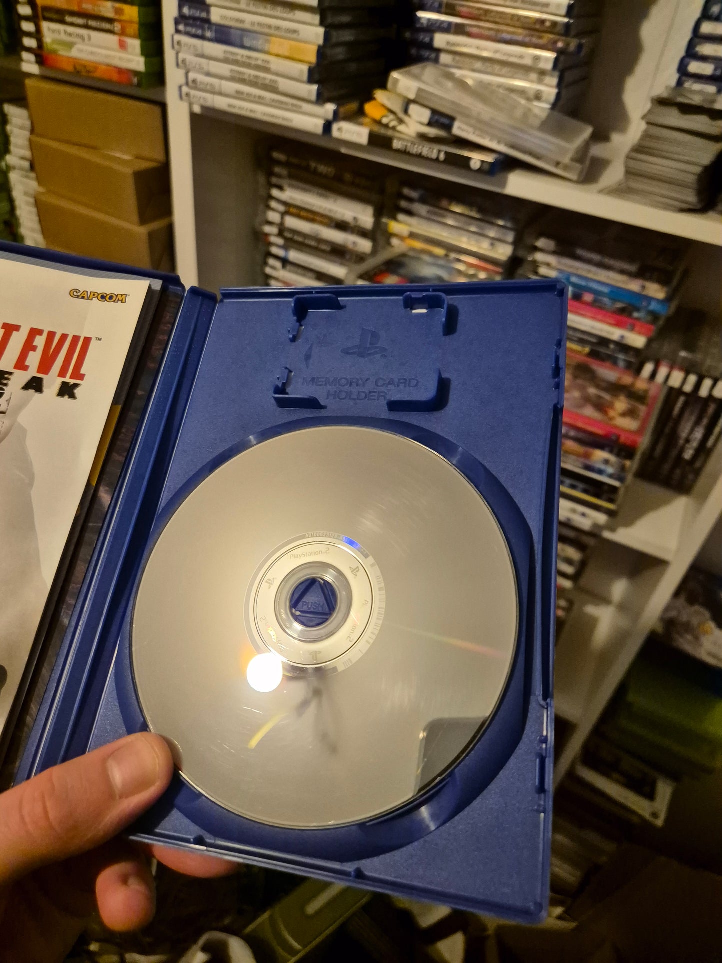 Resident Evil Outbreak File 2 Playstation 2 PS2 PAL FR - Occasion