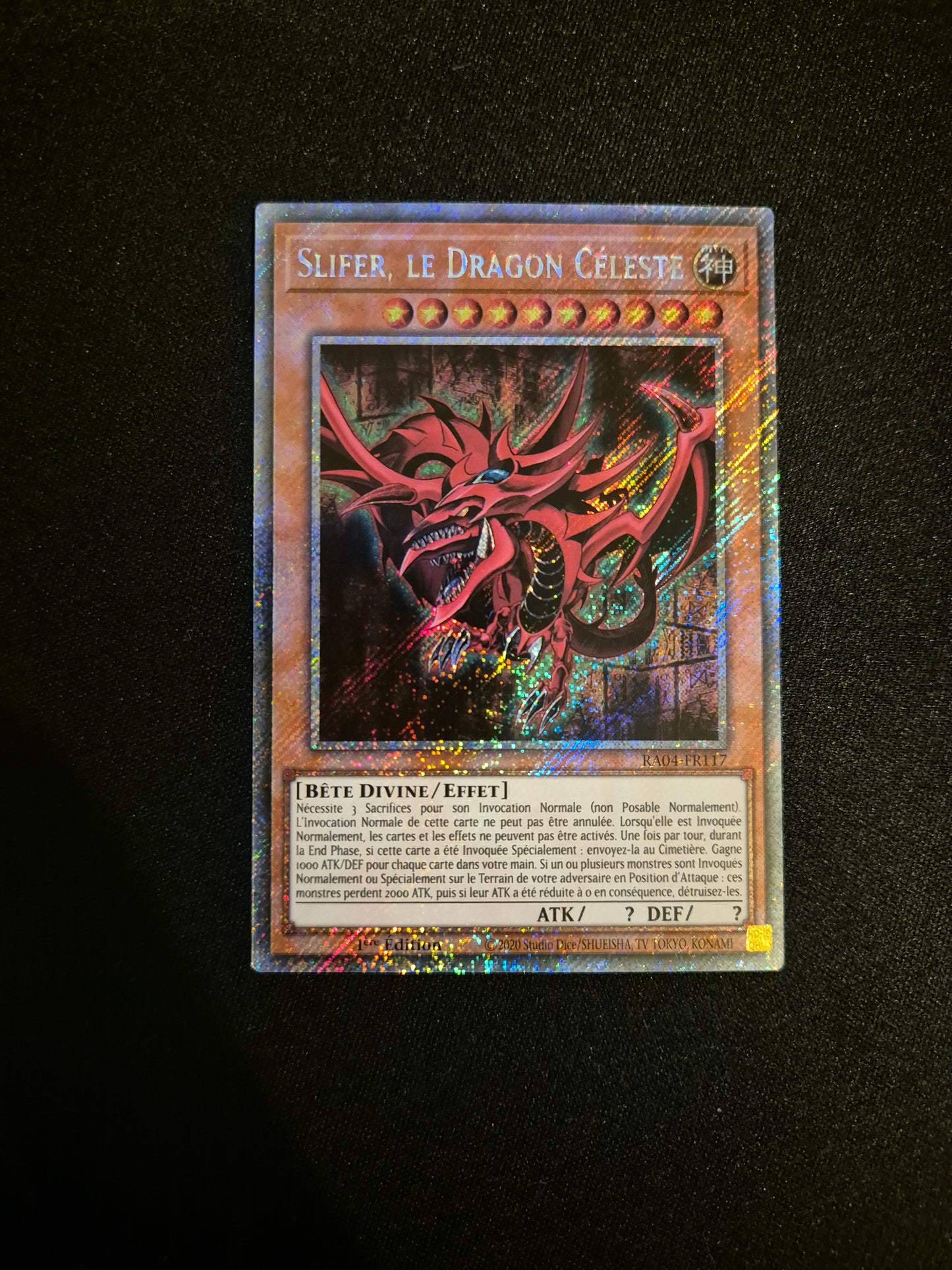 Carte Yu-Gi-Oh! Slifer Le Dragon Celeste Platinum Secret Rare RA04-FR117