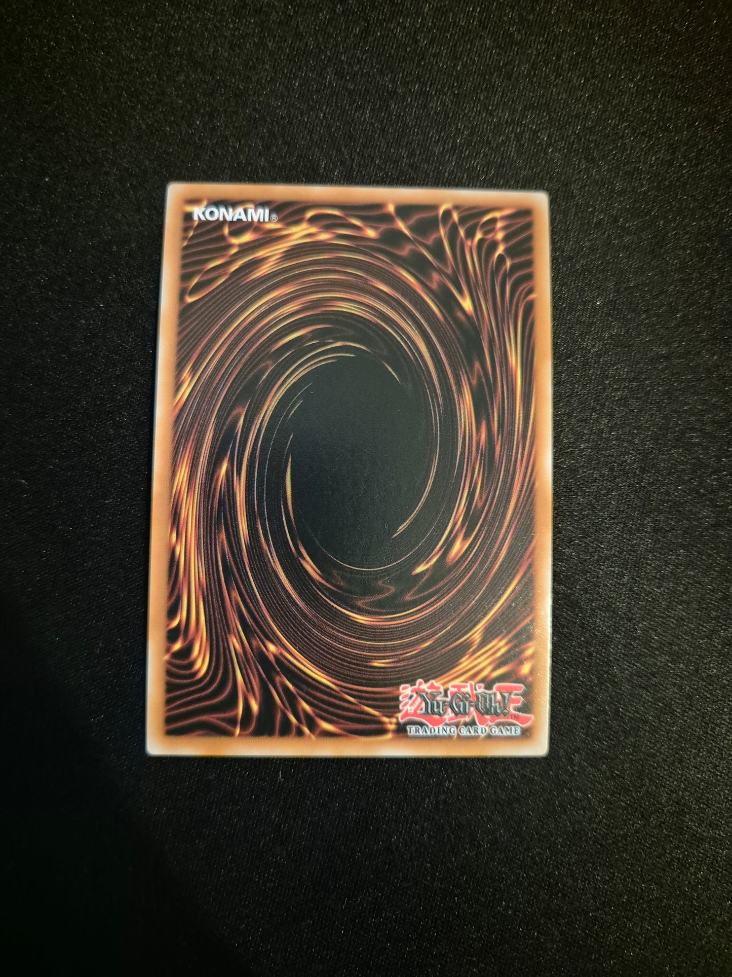Carte Yu-Gi-Oh! Berceuse de l'Obéissance Secret Rare LCKC-FR042