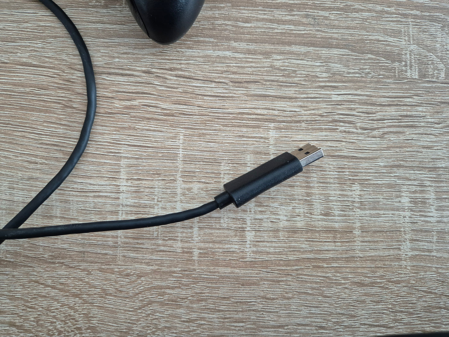 Console Xbox 360 S 250 Go + Manette Xbox 360 Officielle