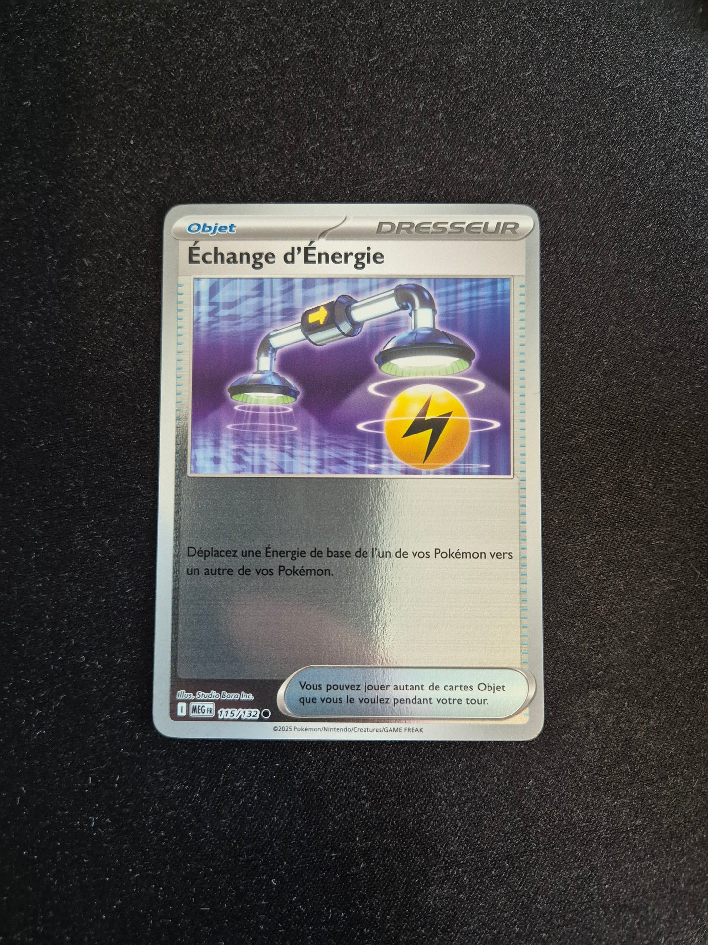 Carte Pokémon Échange d'Énergie Holo Reverse 115/132 ME01 Méga-Évolution