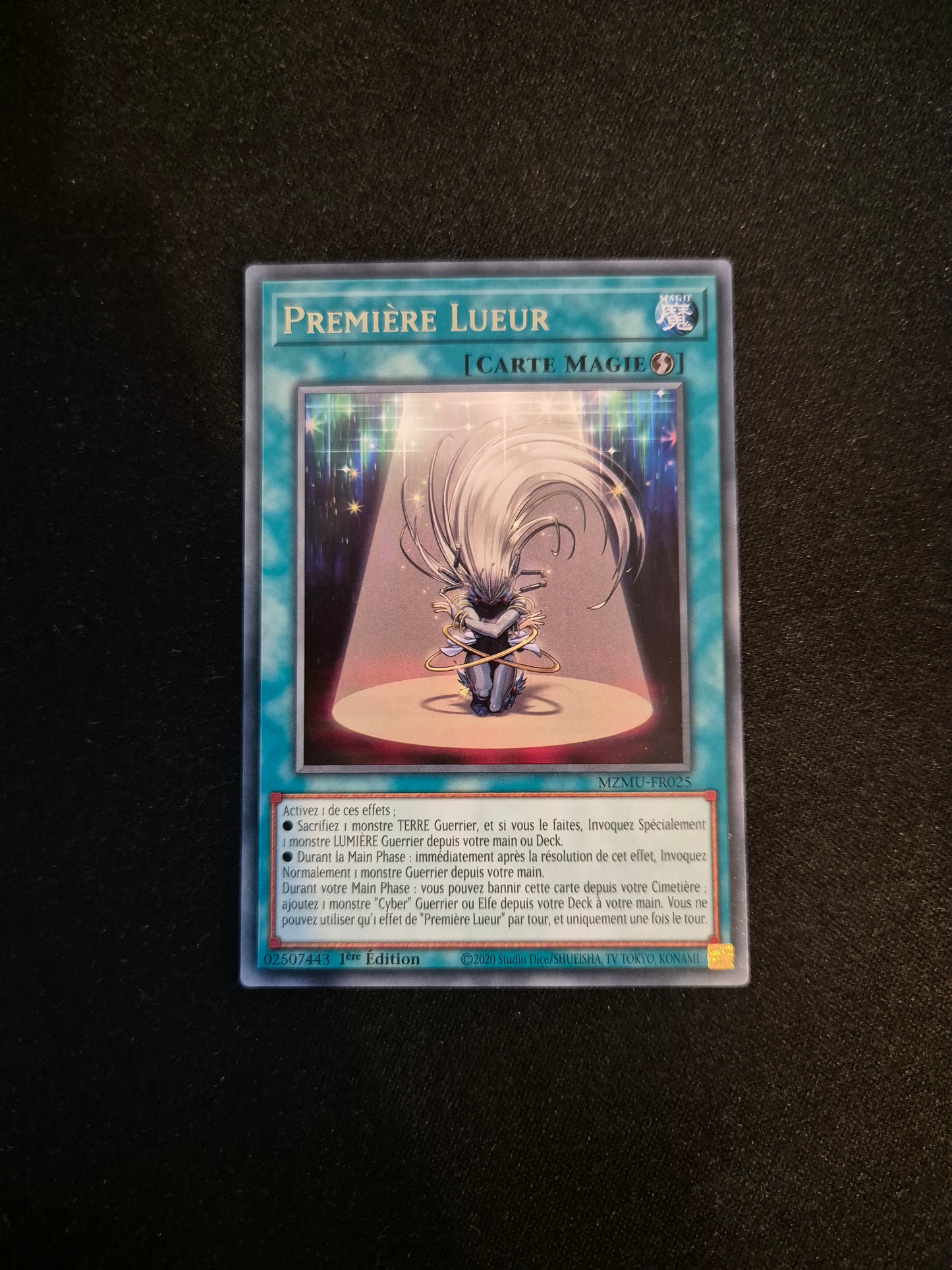 Carte Yu-Gi-Oh! Première Lueur MZMU-FR025 Rare