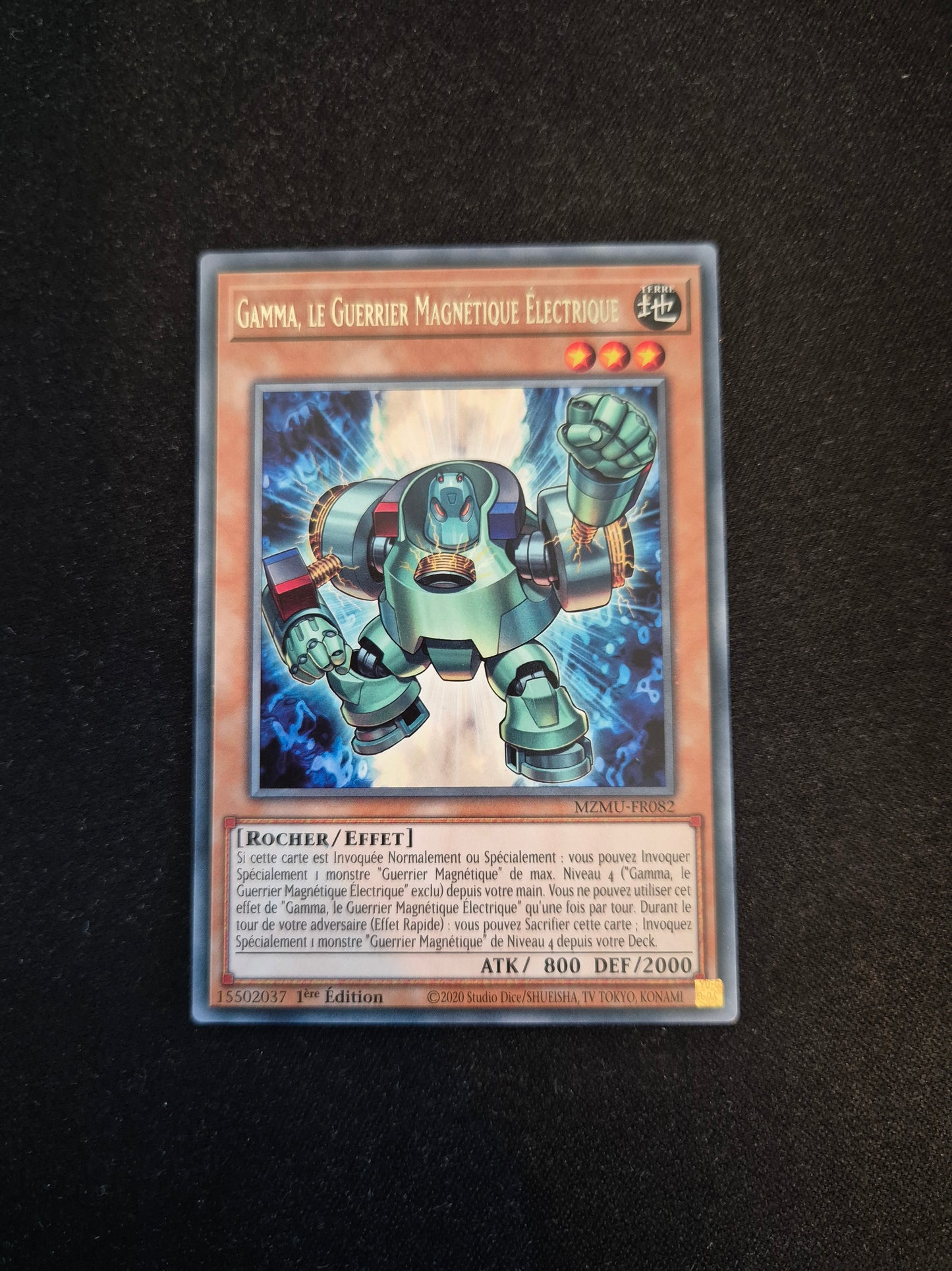 Carte Yu-Gi-Oh! Gamma Le Guerrier Magnétique Électrique MZMU-FR082 Rare