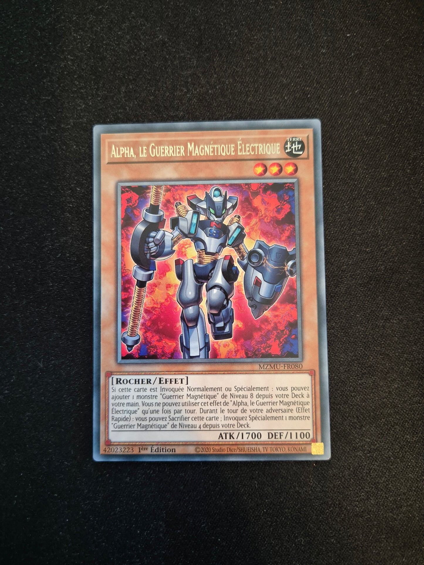 Carte Yu-Gi-Oh! Alpha Le Guerrier Magnétique Électrique MZMU-FR080 Rare