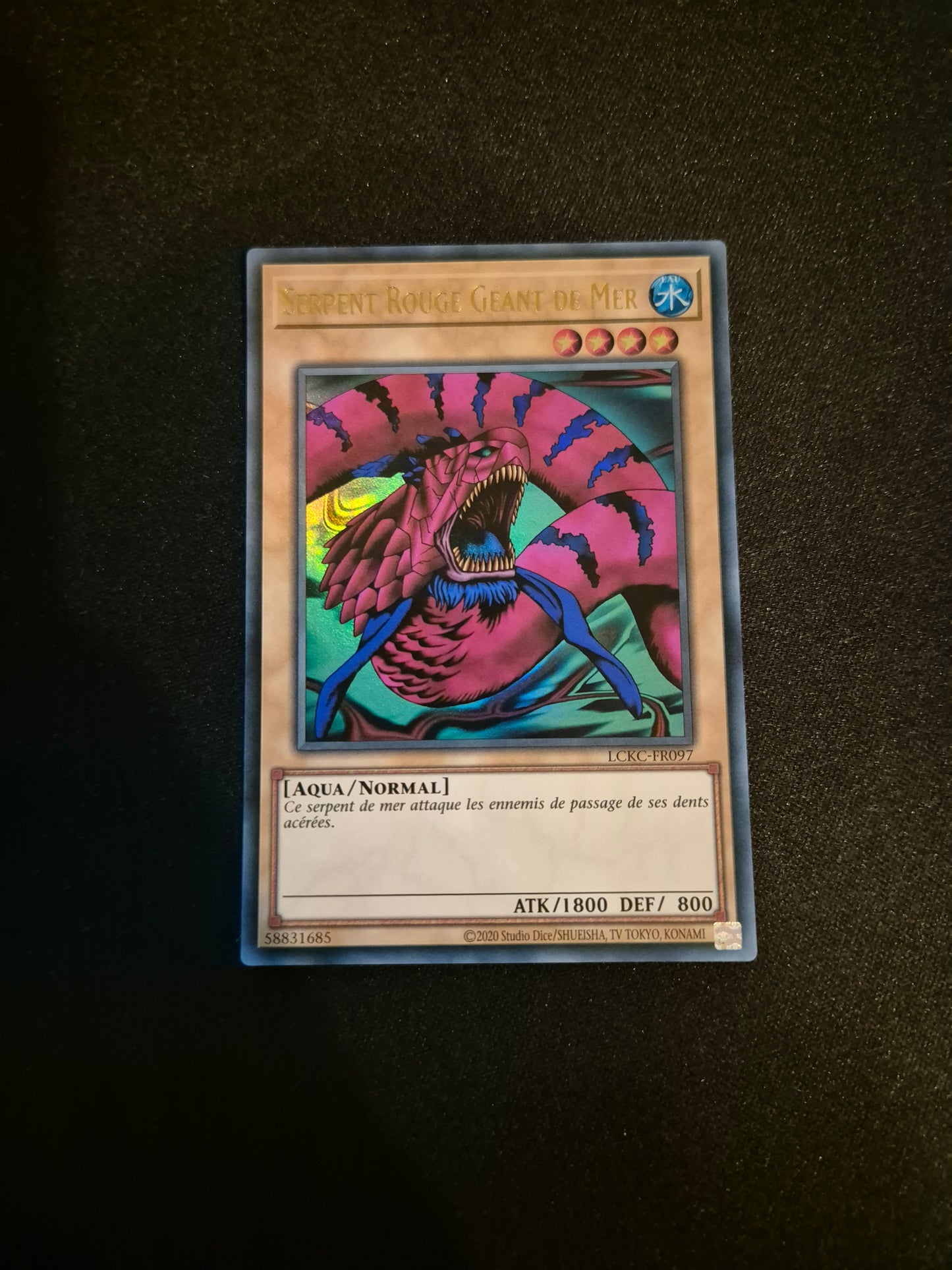 Carte Yu-Gi-Oh! Serpent Rouge Géant de Mer Ultra Rare LCKC-FR097
