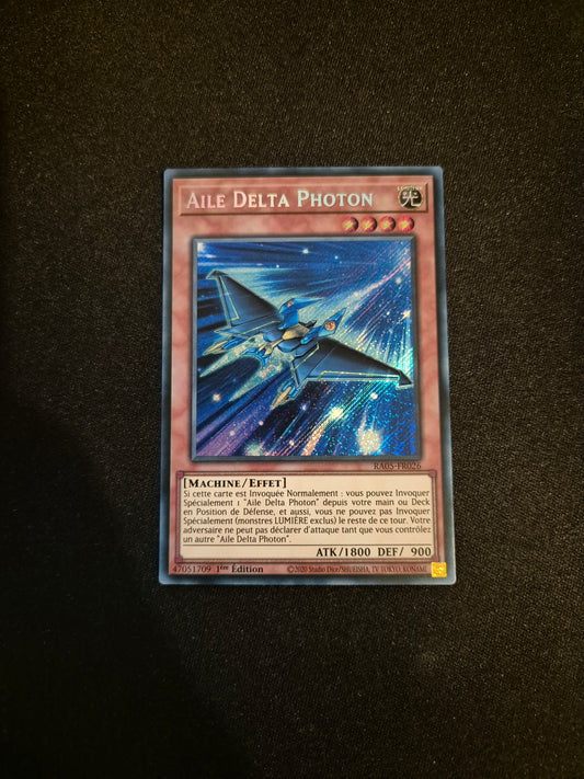 Carte Yu-Gi-Oh! Aile Delta Photon Secret Rare RA05-FR026