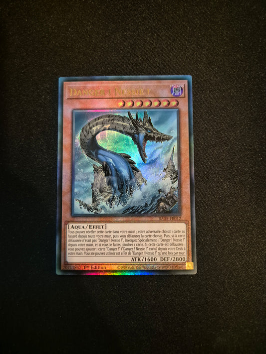 Carte Yu-Gi-Oh! Danger Nessie Ultimate Rare RA05-FR012