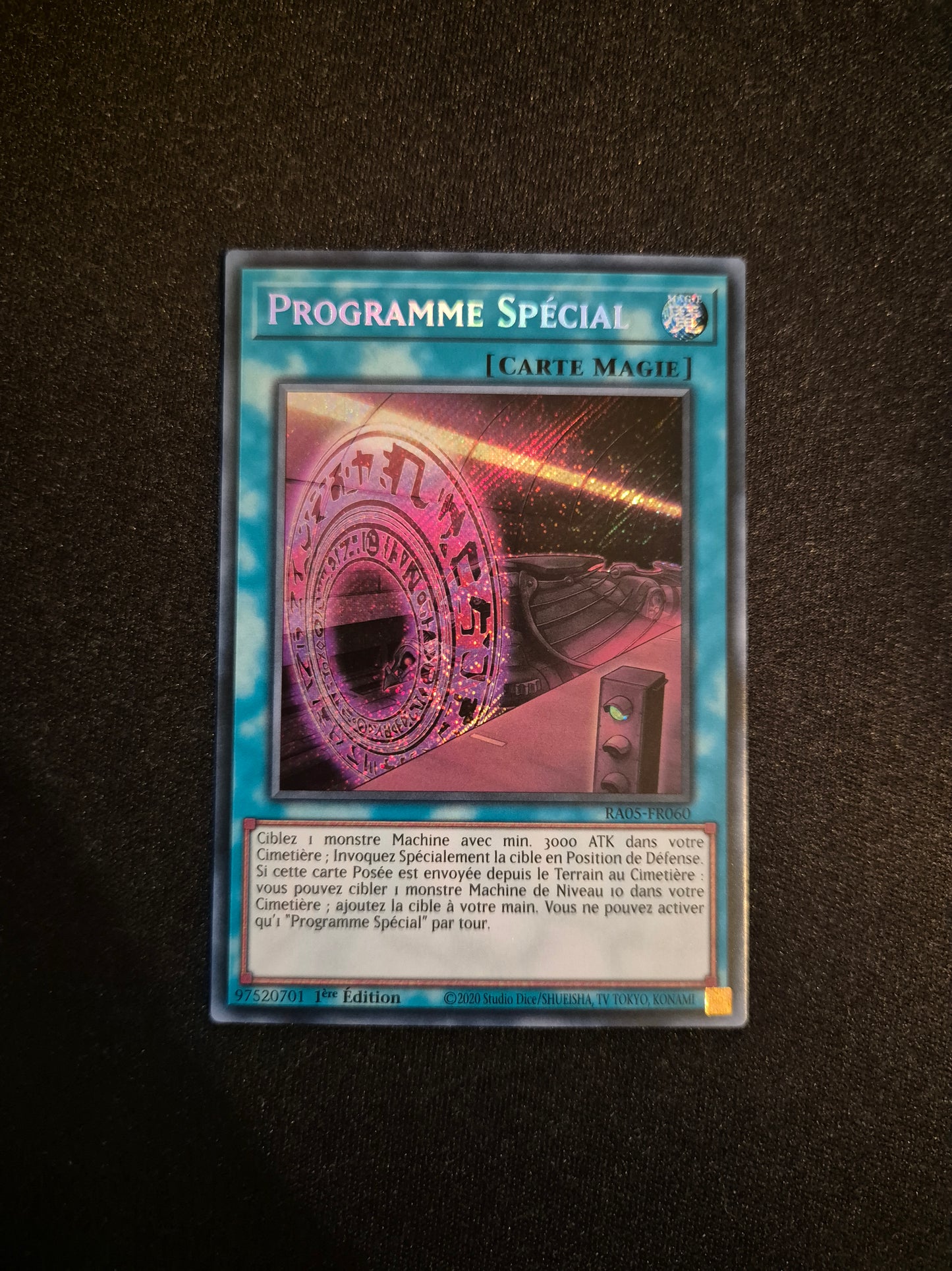 Carte Yu-Gi-Oh! Programme Spécial Secret Rare RA05-FR060
