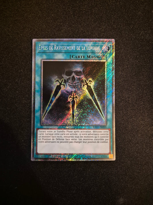 Carte Yu-Gi-Oh! Epées de Ravissement de la Lumière Platinum Secret Rare RA05-FR059