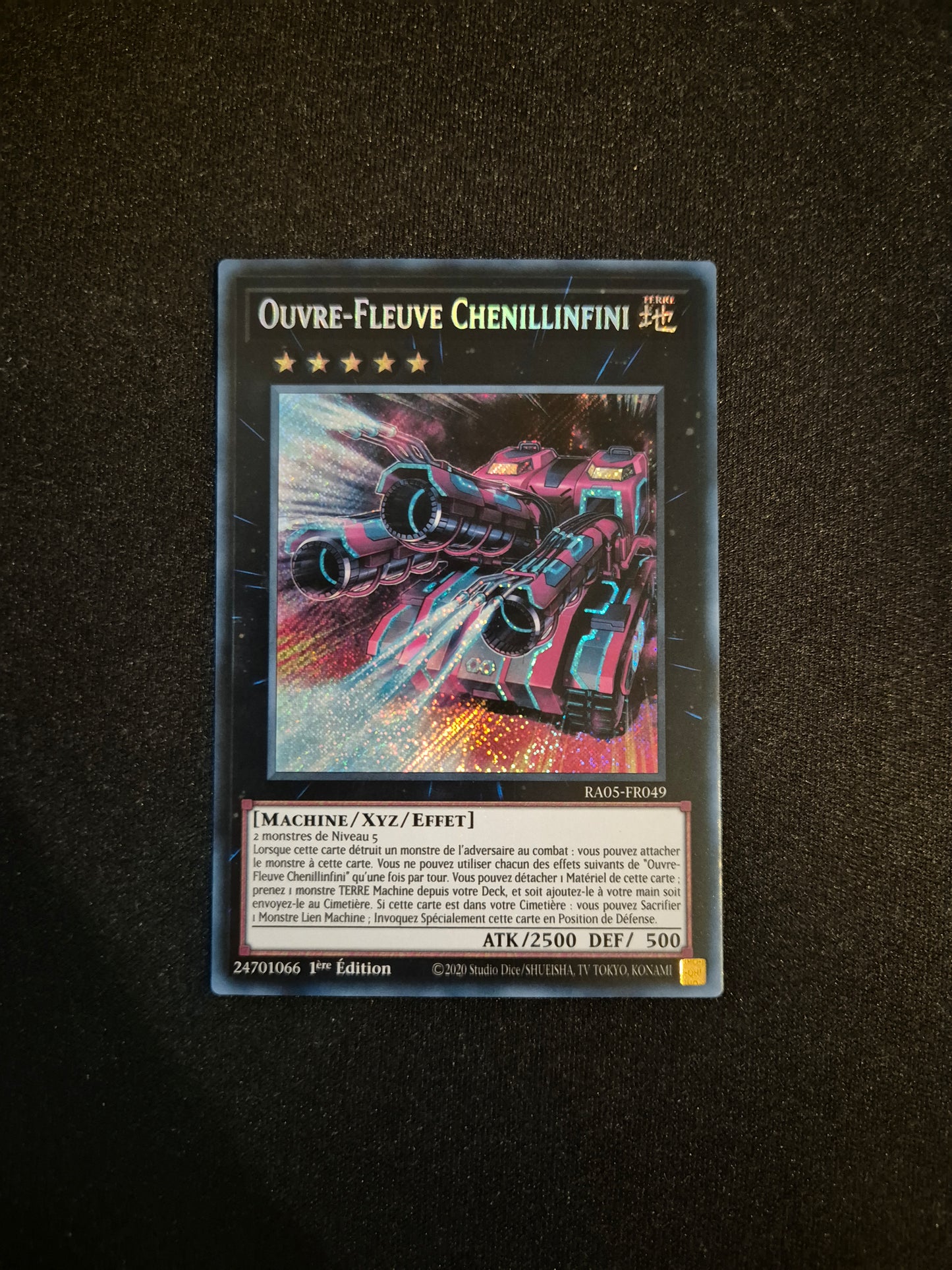 Carte Yu-Gi-Oh! Ouvre-Fleuve Chenillinfini Secret Rare RA05-FR049