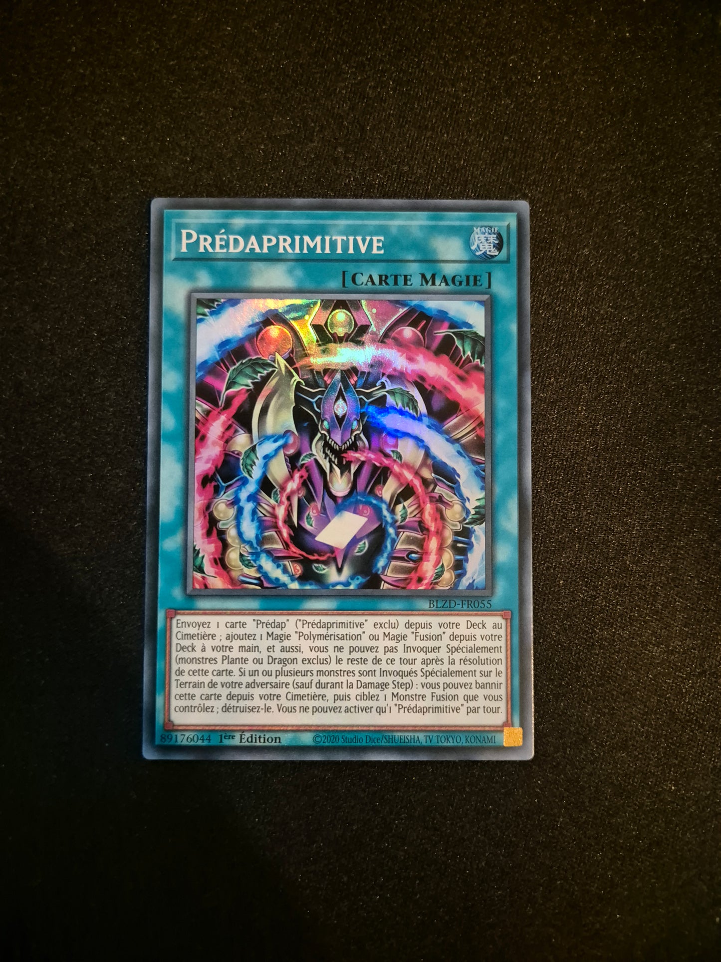 Carte Yu-Gi-Oh! Prédaprimitive Super Rare BLZD-FR055