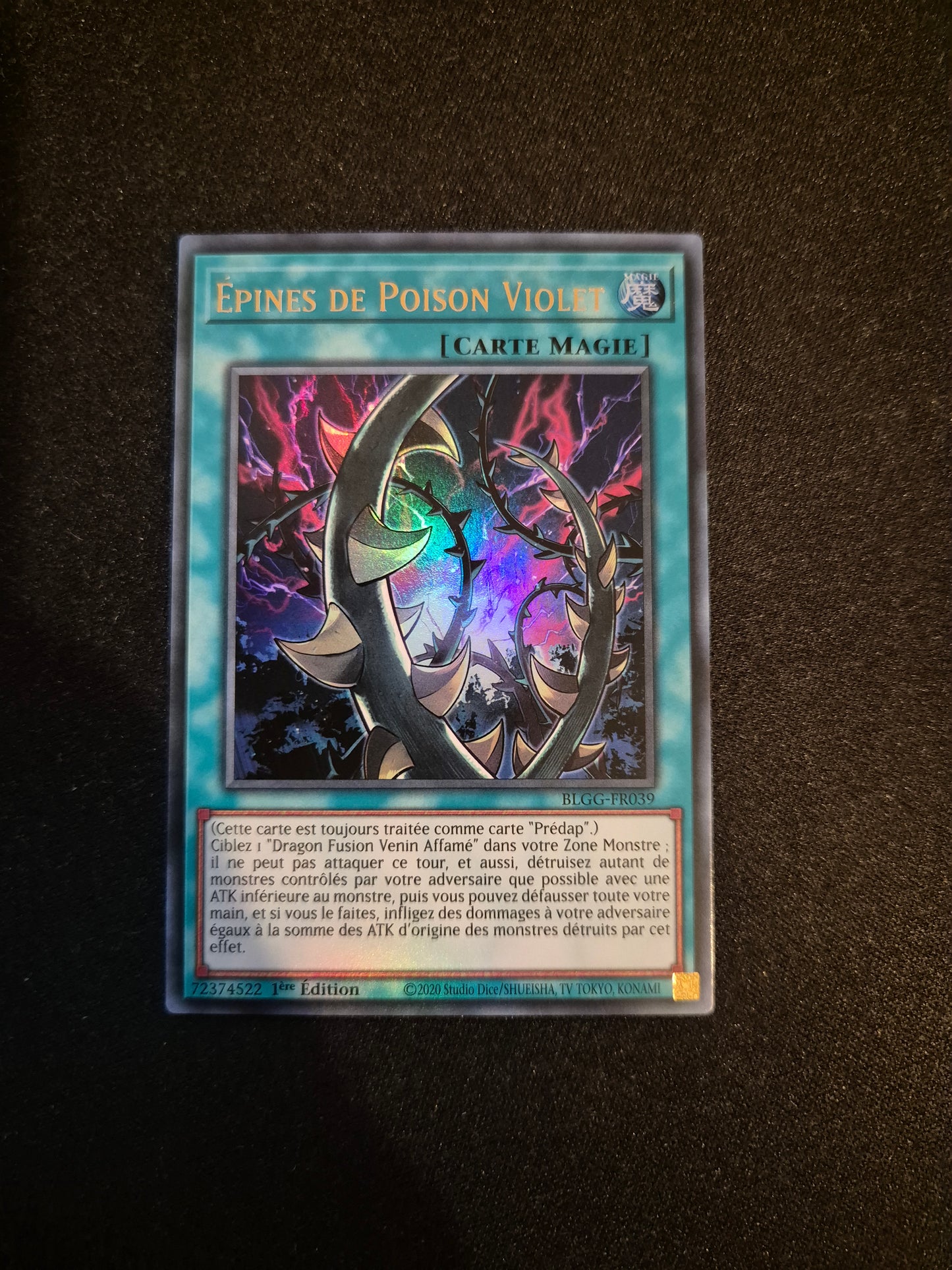 Carte Yu-Gi-Oh! Epines de Poison Violet Ultra Rare BLGG-FR039