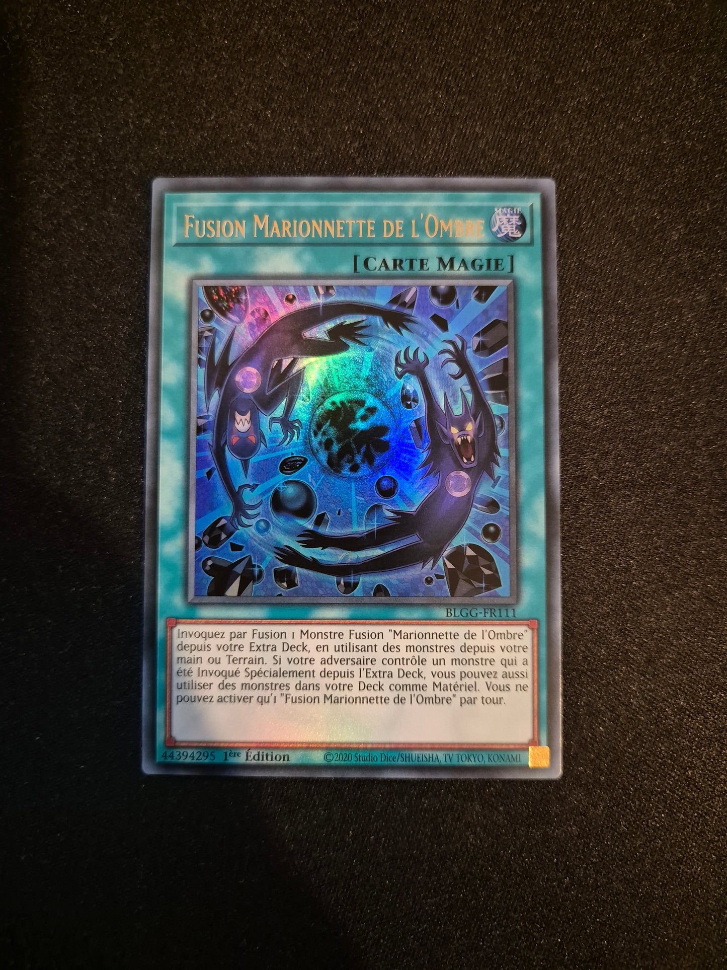 Carte Yu-Gi-Oh! Fusion Marionnette de l'Ombre Ultra Rare BLGG-FR111