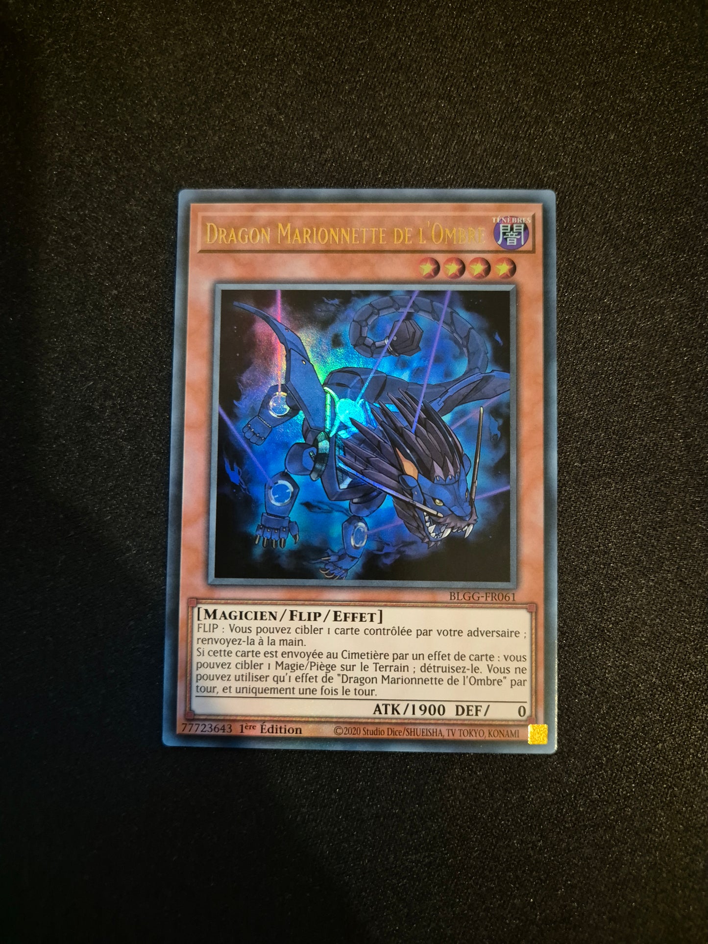 Carte Yu-Gi-Oh! Dragon Marionnette de l'Ombre Ultra Rare BLGG-FR061
