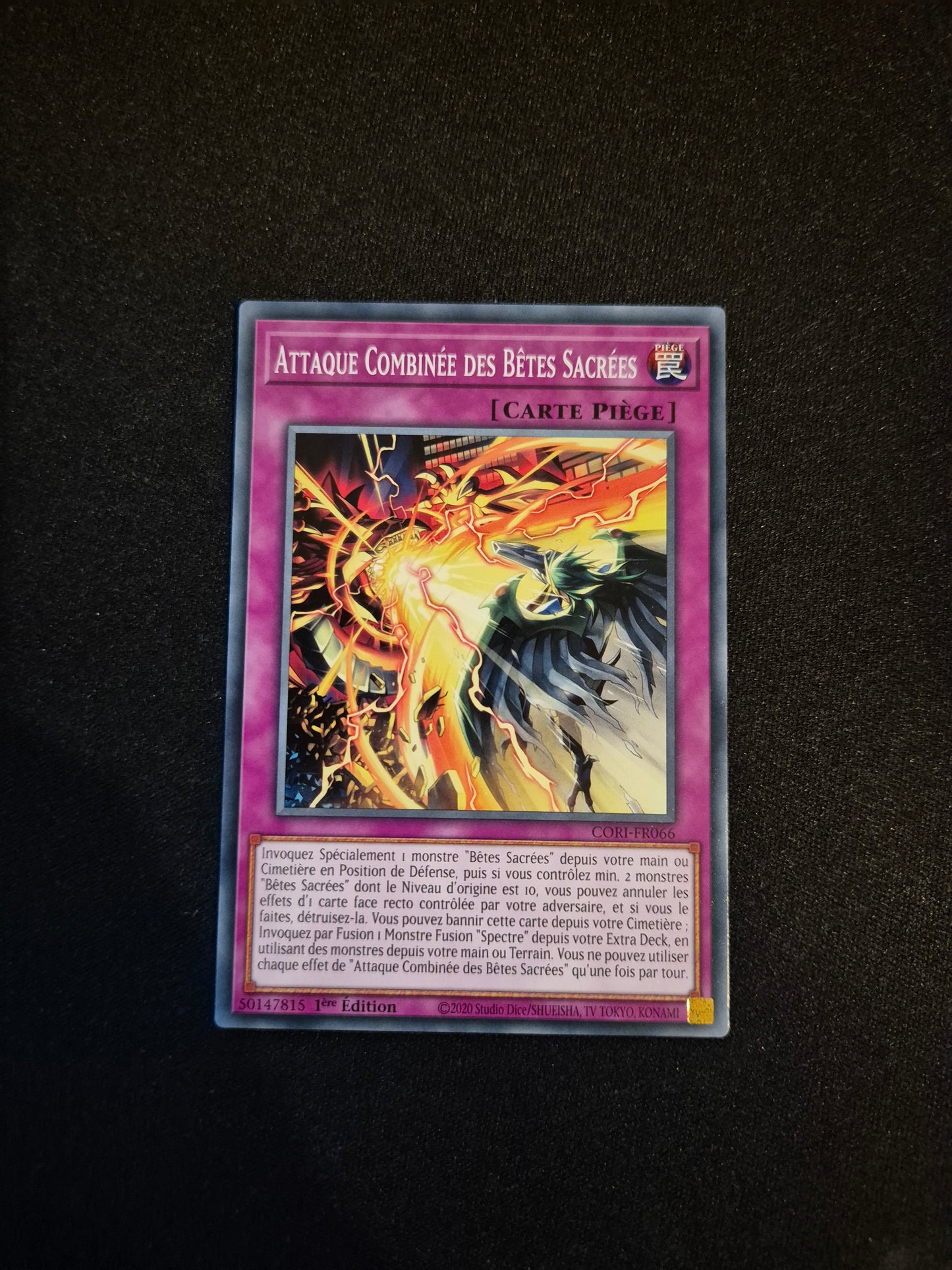 Carte Yu-Gi-Oh! Attaque Combinée des Bêtes Sacrées CORI-FR066